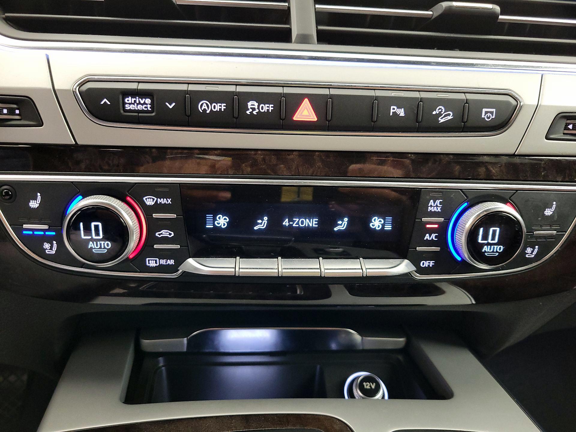 Thumbnail: 2019 Audi Q7 - 17