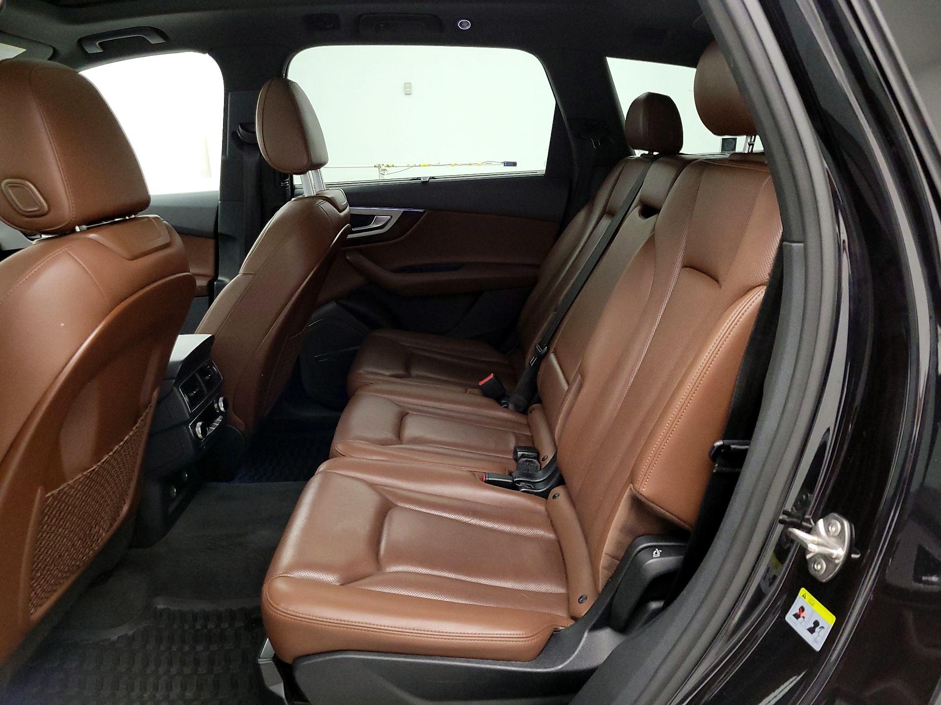 Thumbnail: 2019 Audi Q7 - 20