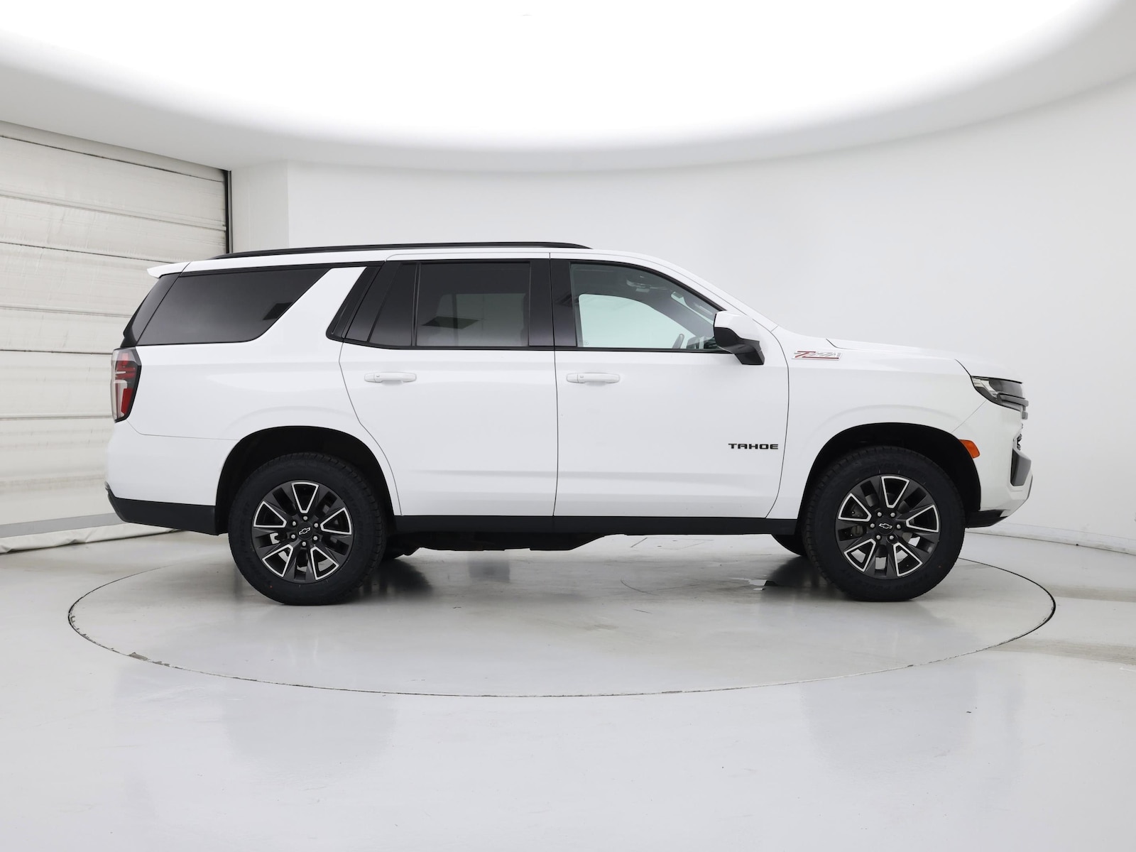 2021 Chevrolet Tahoe Z71 - Photo 8