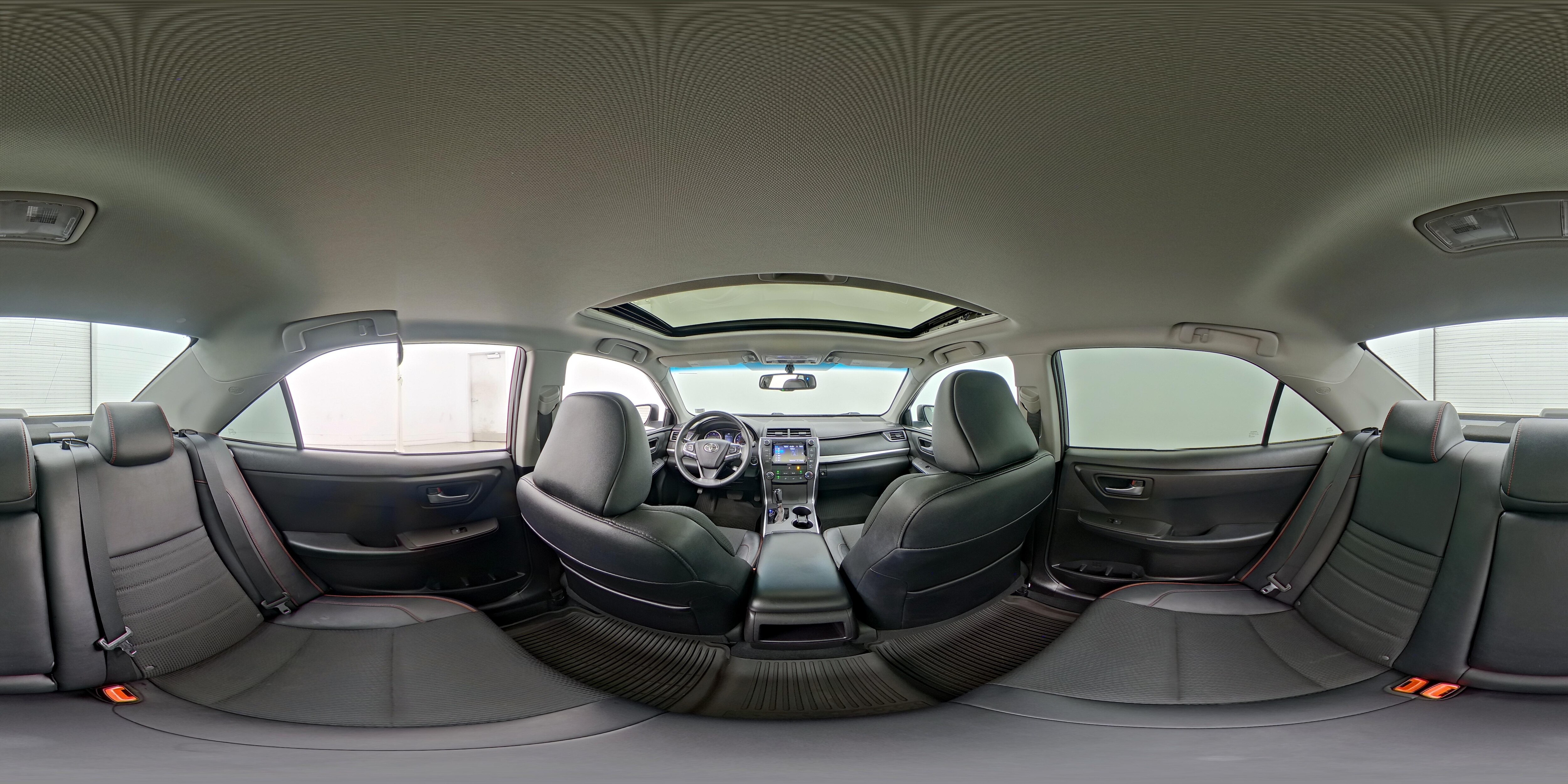 2017 Toyota Camry SE - Photo 26