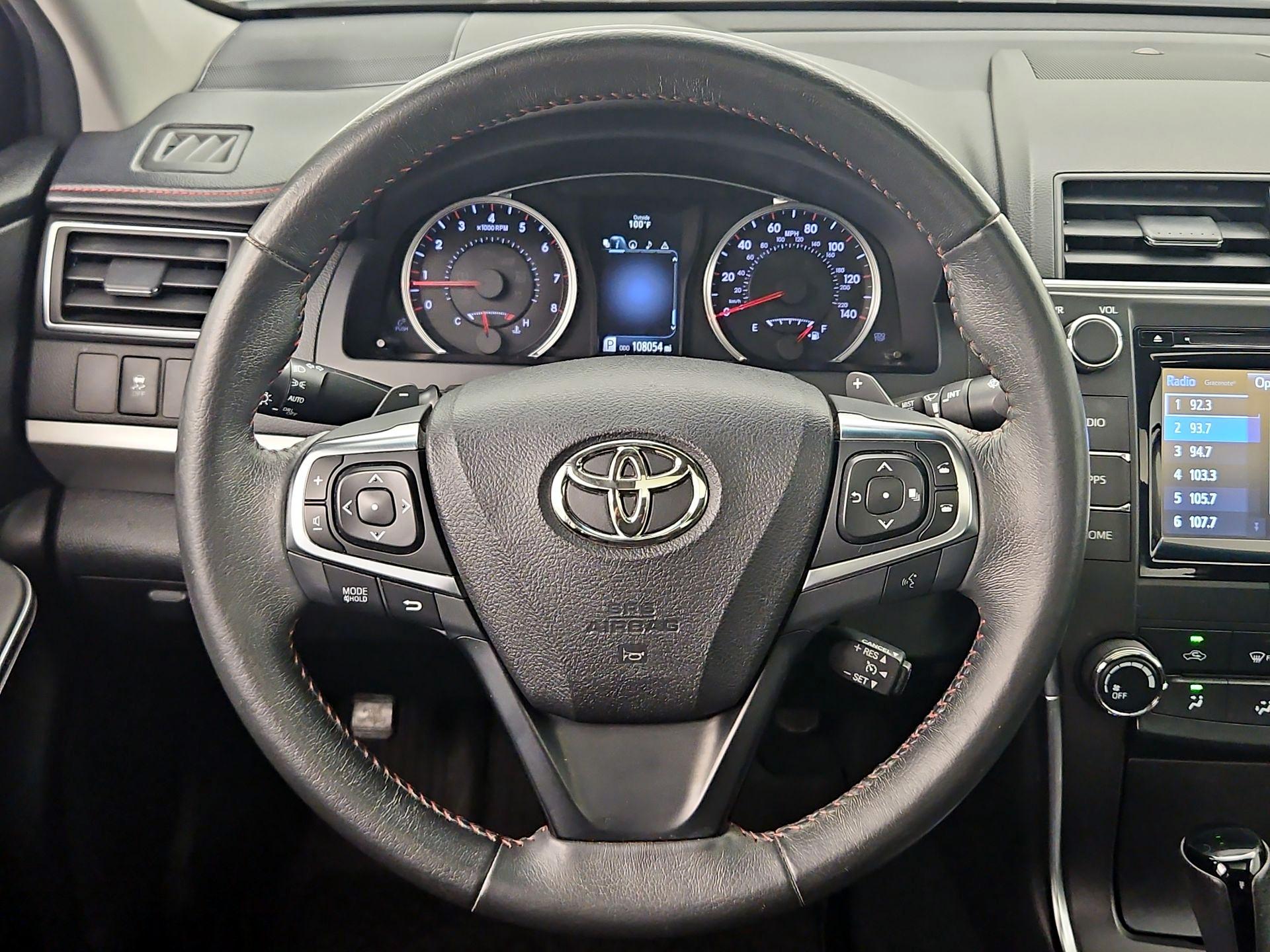 Thumbnail: 2017 Toyota Camry - 10