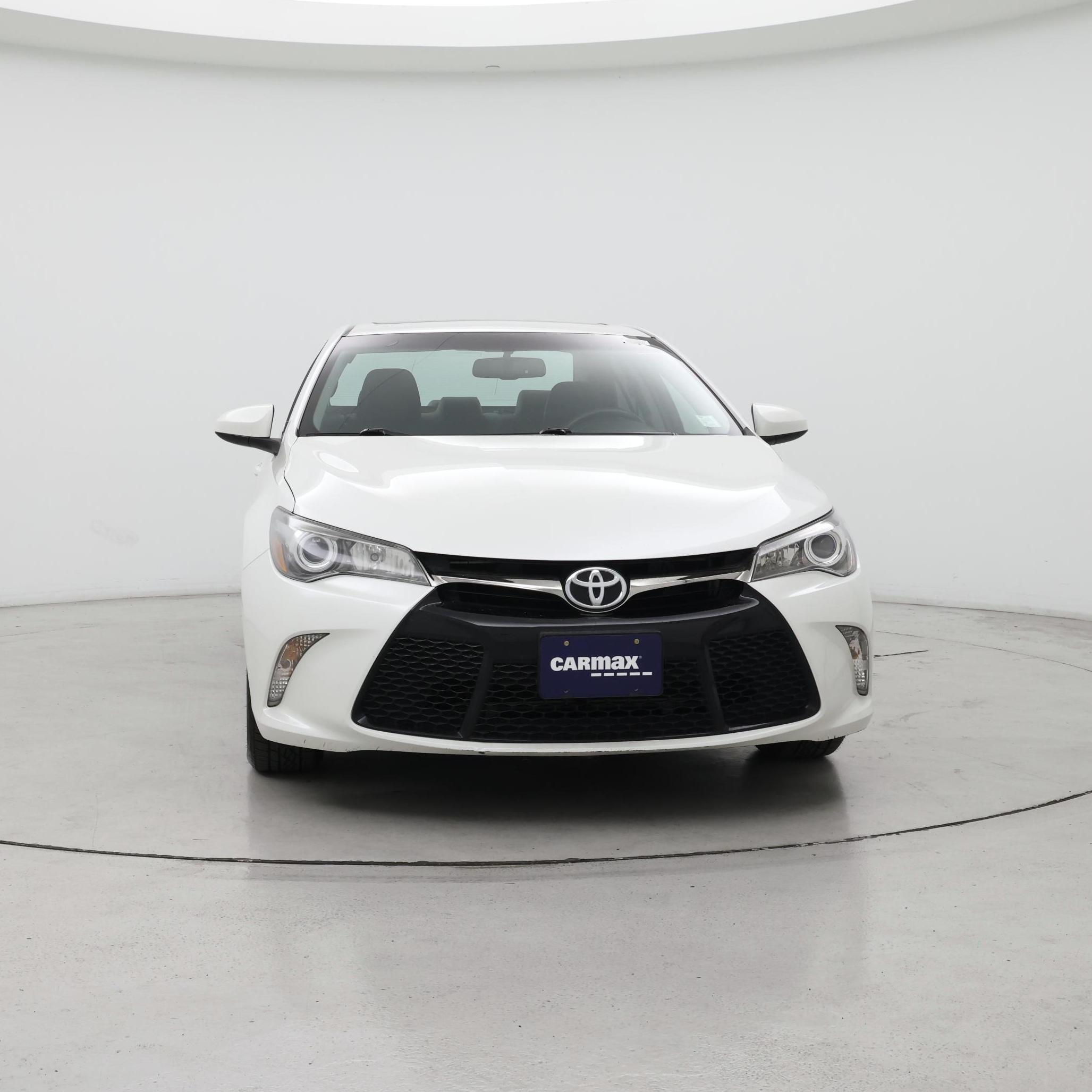 Thumbnail: 2017 Toyota Camry - 5