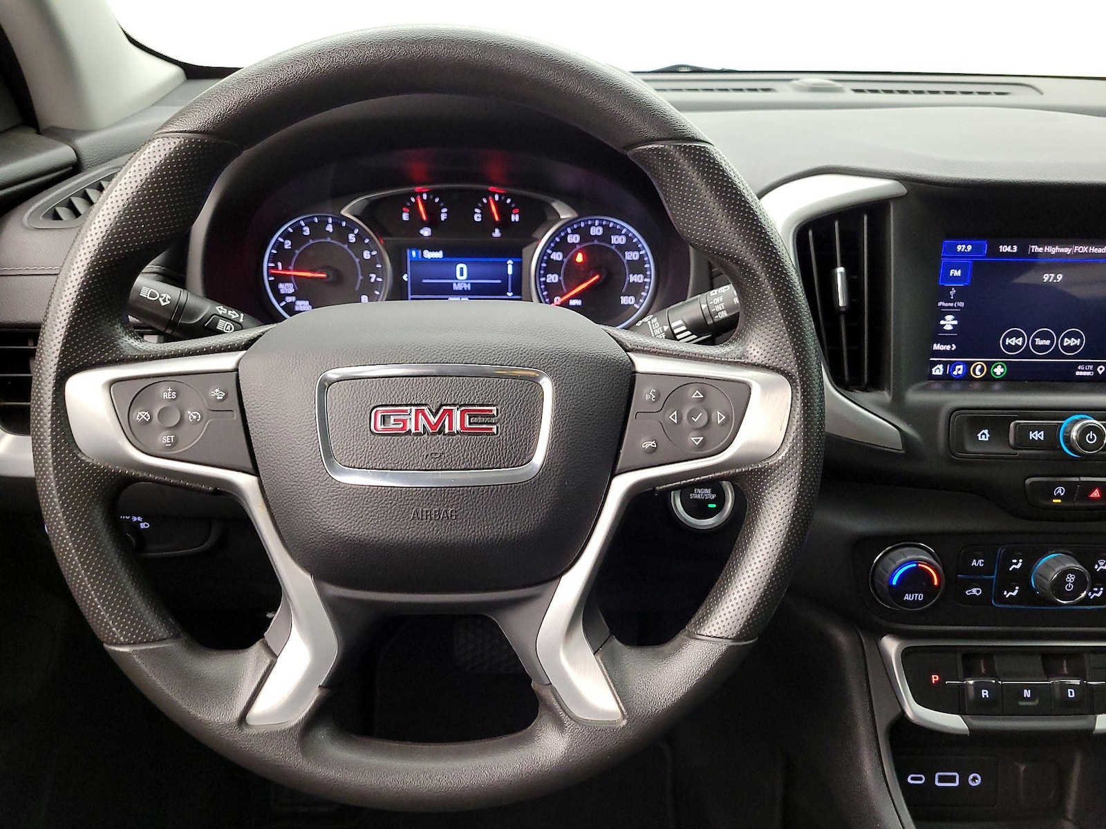2022 GMC Terrain SLE - Photo 11