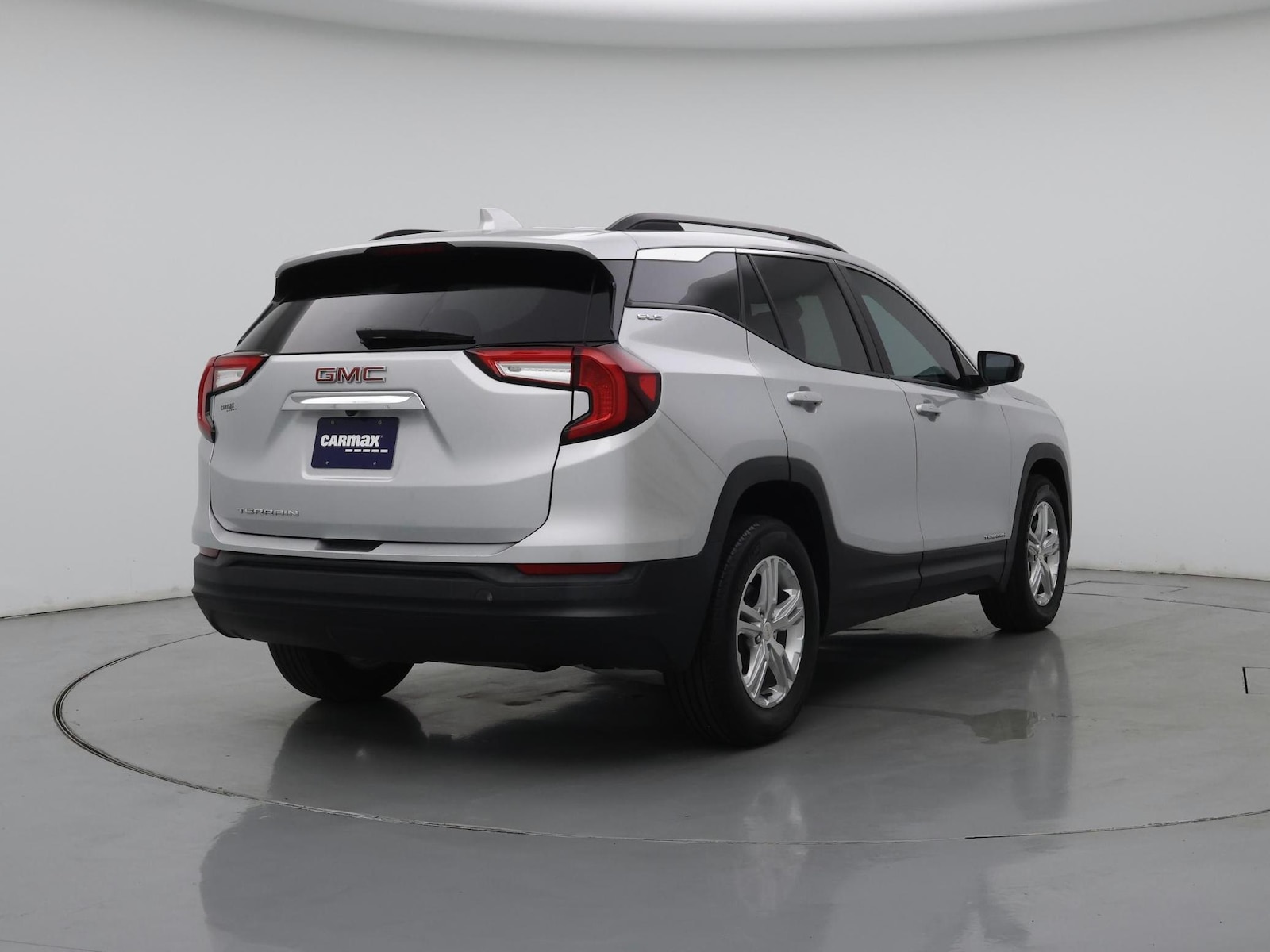 2022 GMC Terrain SLE - Photo 9