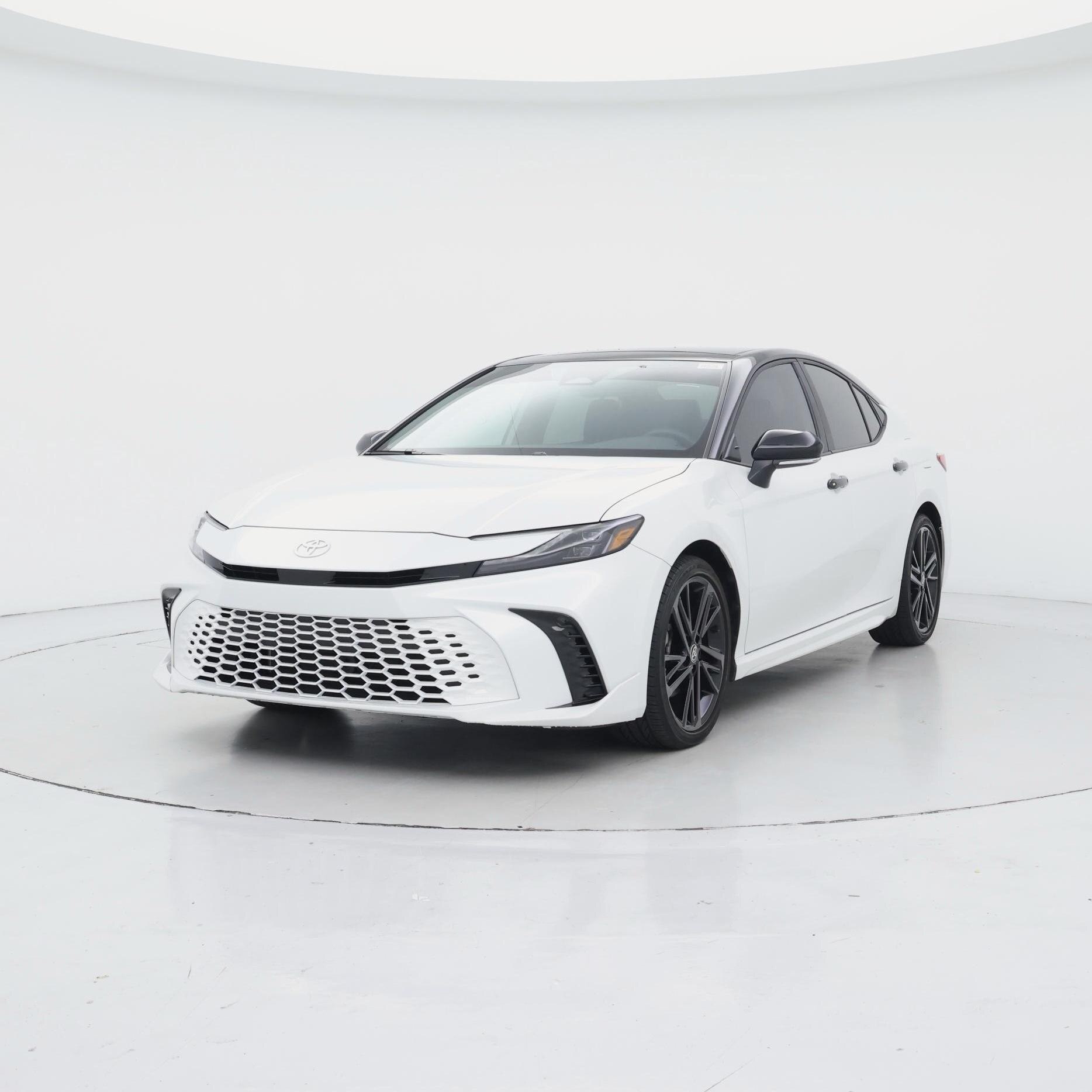Thumbnail: 2025 Toyota Camry - 4