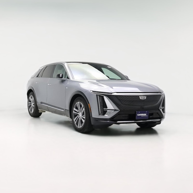 2024 Cadillac LYRIQ Luxury 2