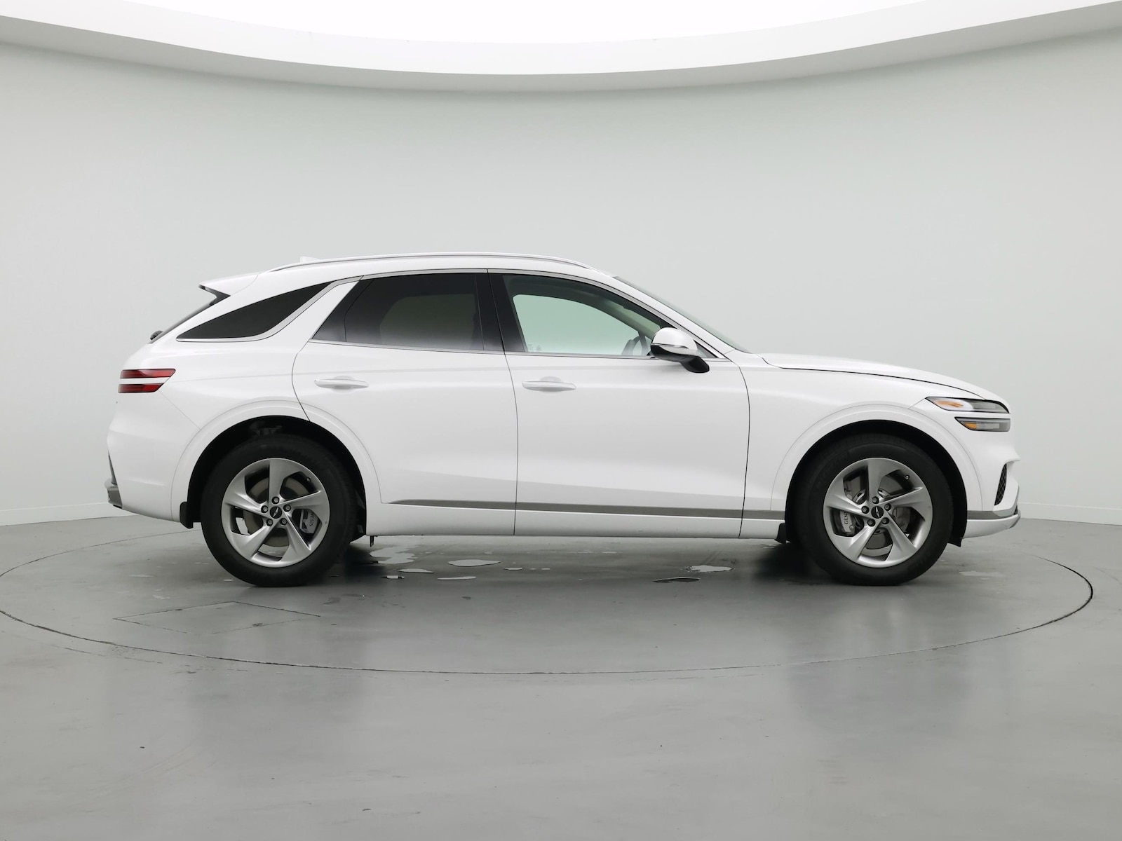 2026 GENESIS GV70 Standard - Photo 8