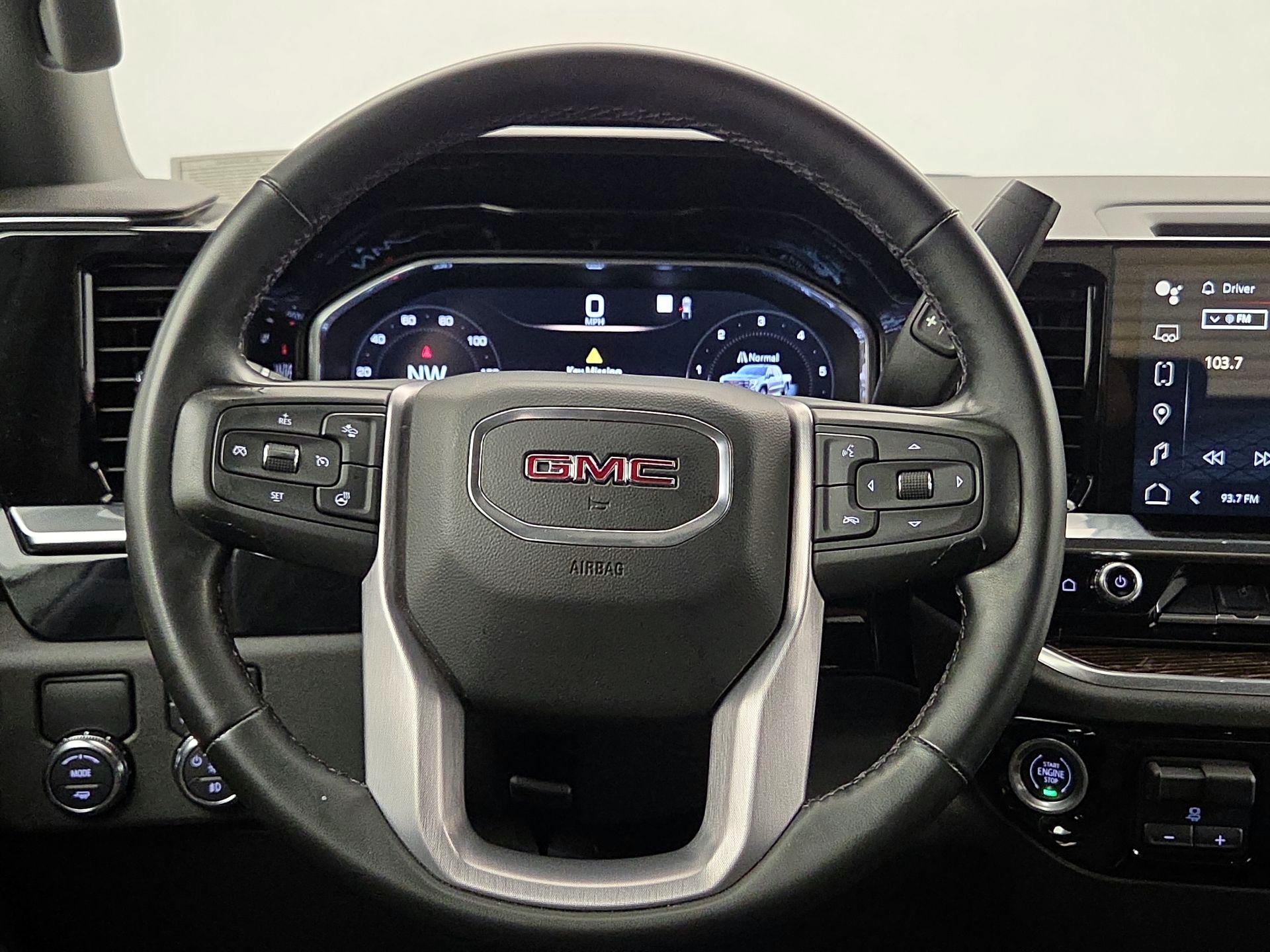 Thumbnail: 2023 GMC Sierra 1500 - 10