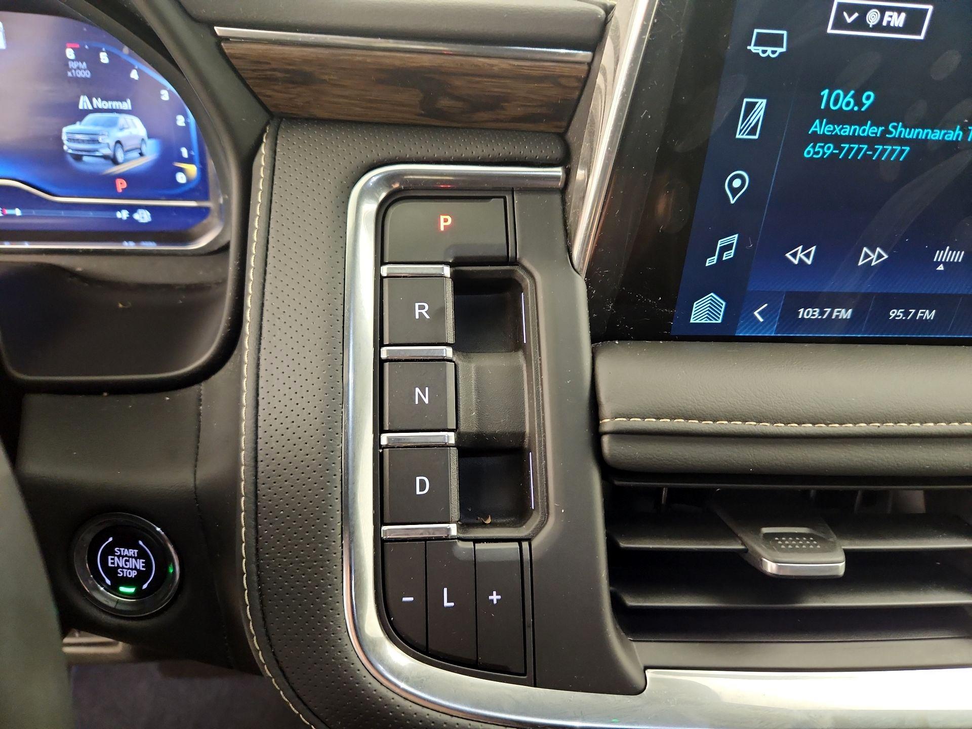 Thumbnail: 2023 Chevrolet Tahoe - 17