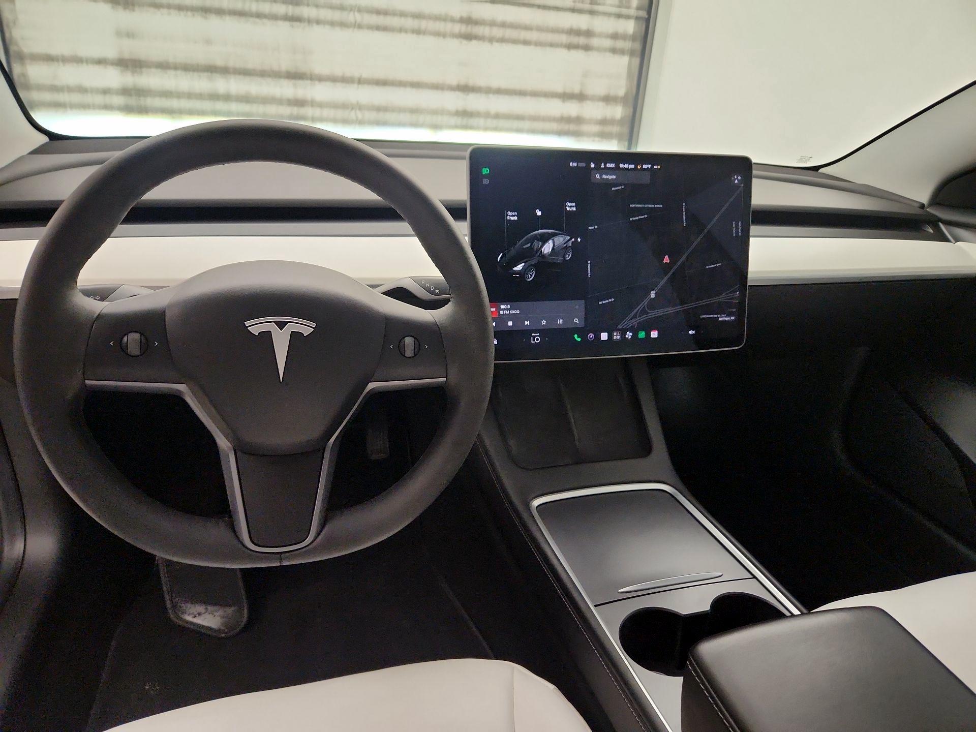 Thumbnail: 2021 Tesla Model 3 - 9