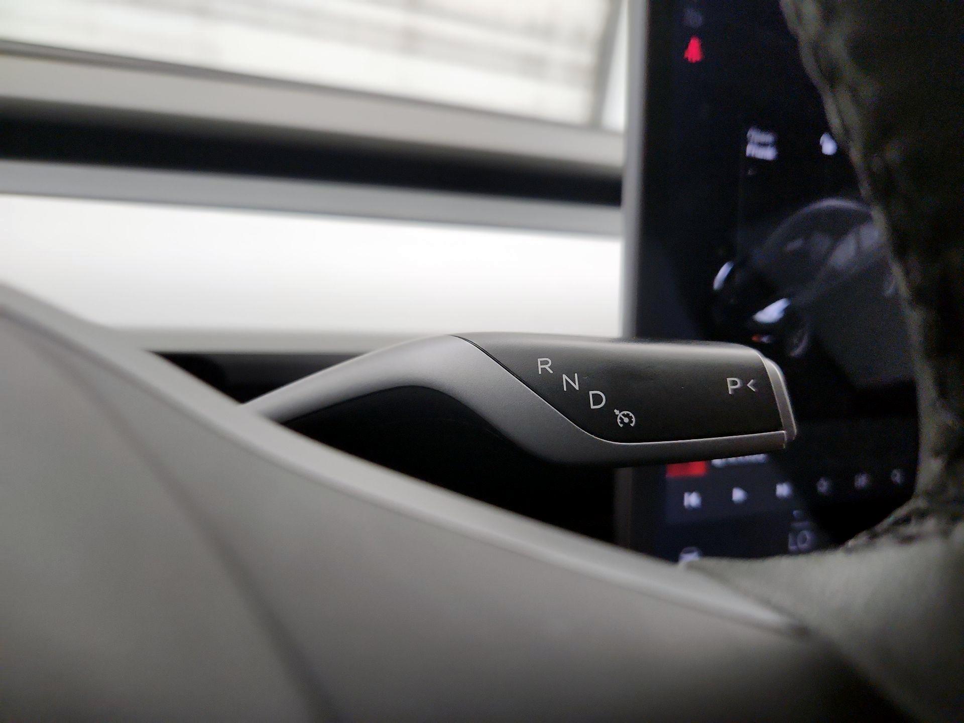 Thumbnail: 2021 Tesla Model 3 - 17