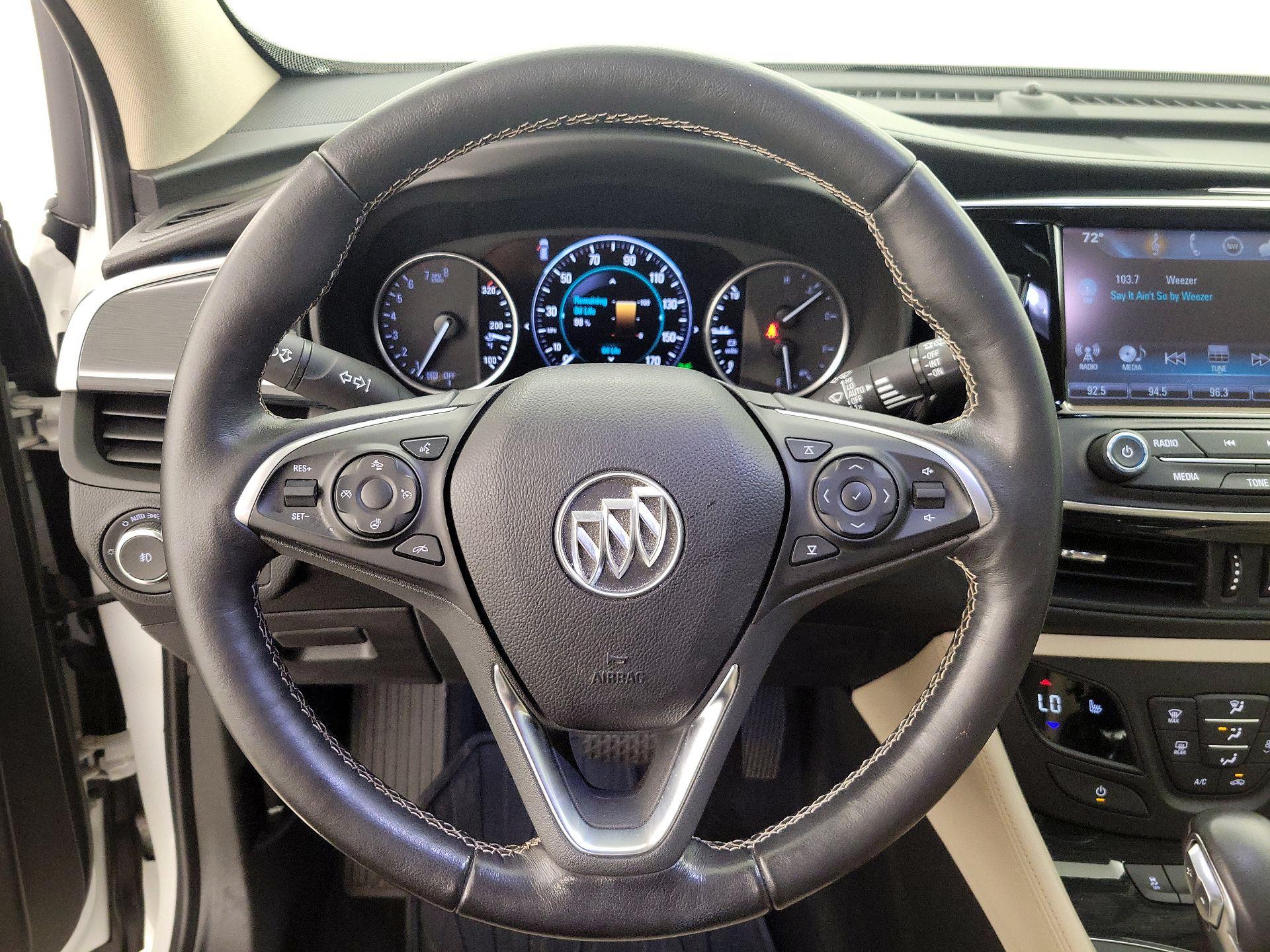 Thumbnail: 2017 Buick Envision - 10