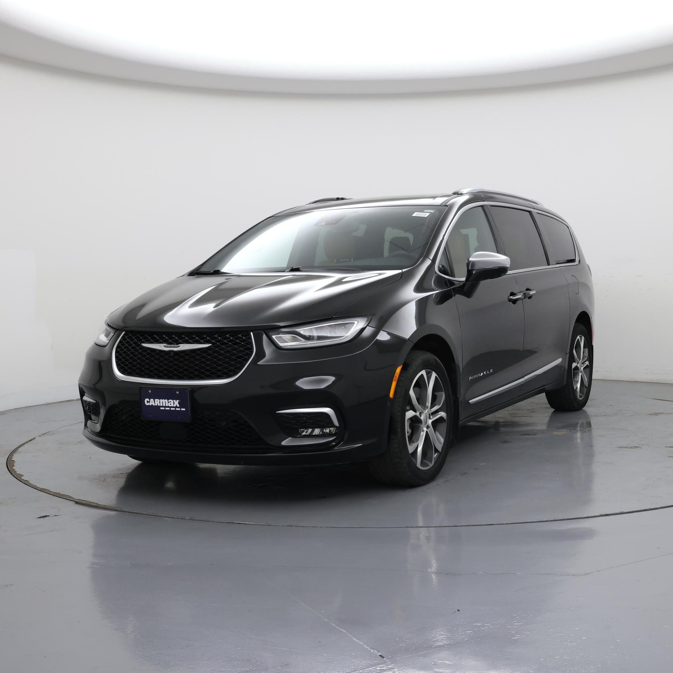 Thumbnail: 2022 Chrysler Pacifica - 4