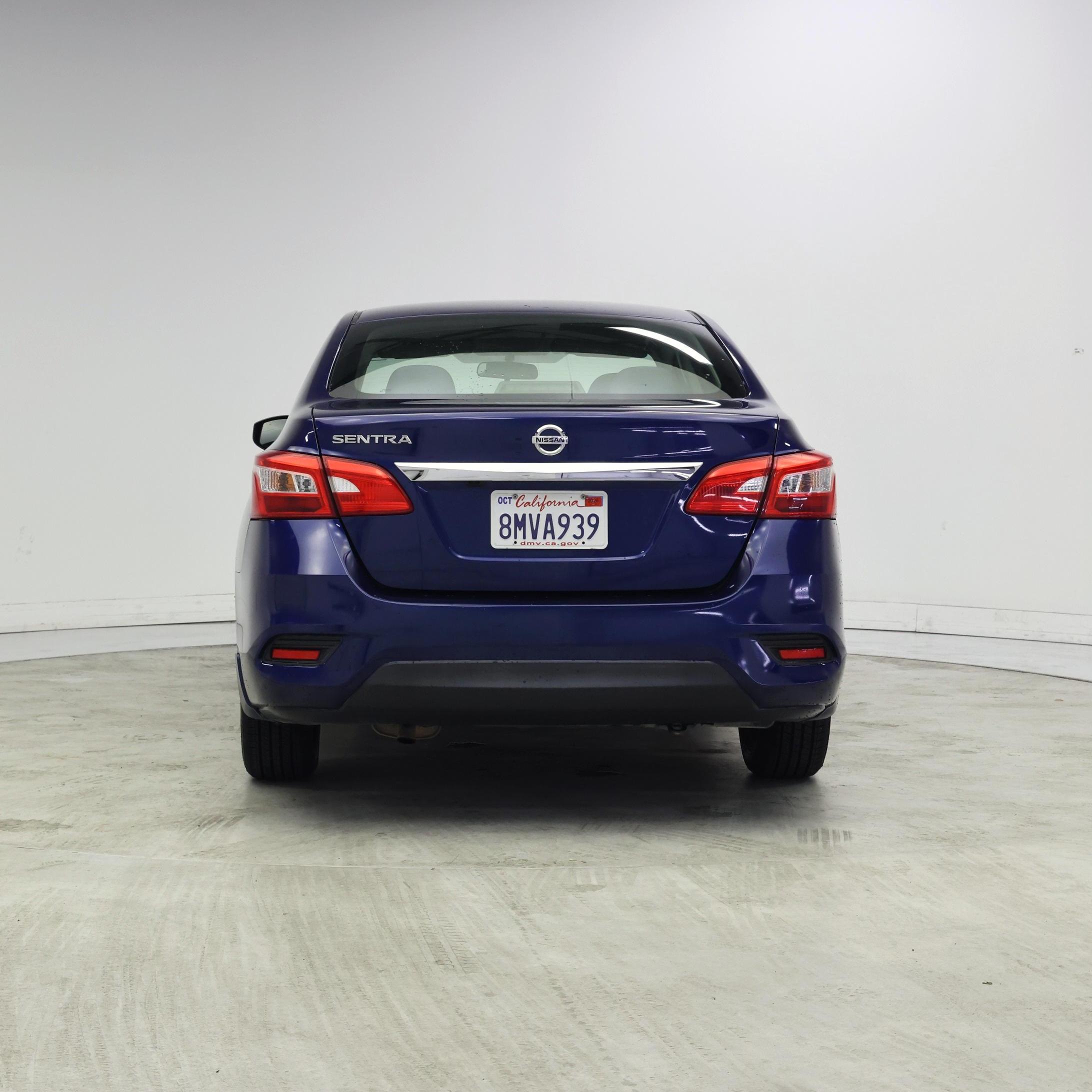 Thumbnail: 2019 Nissan Sentra - 6