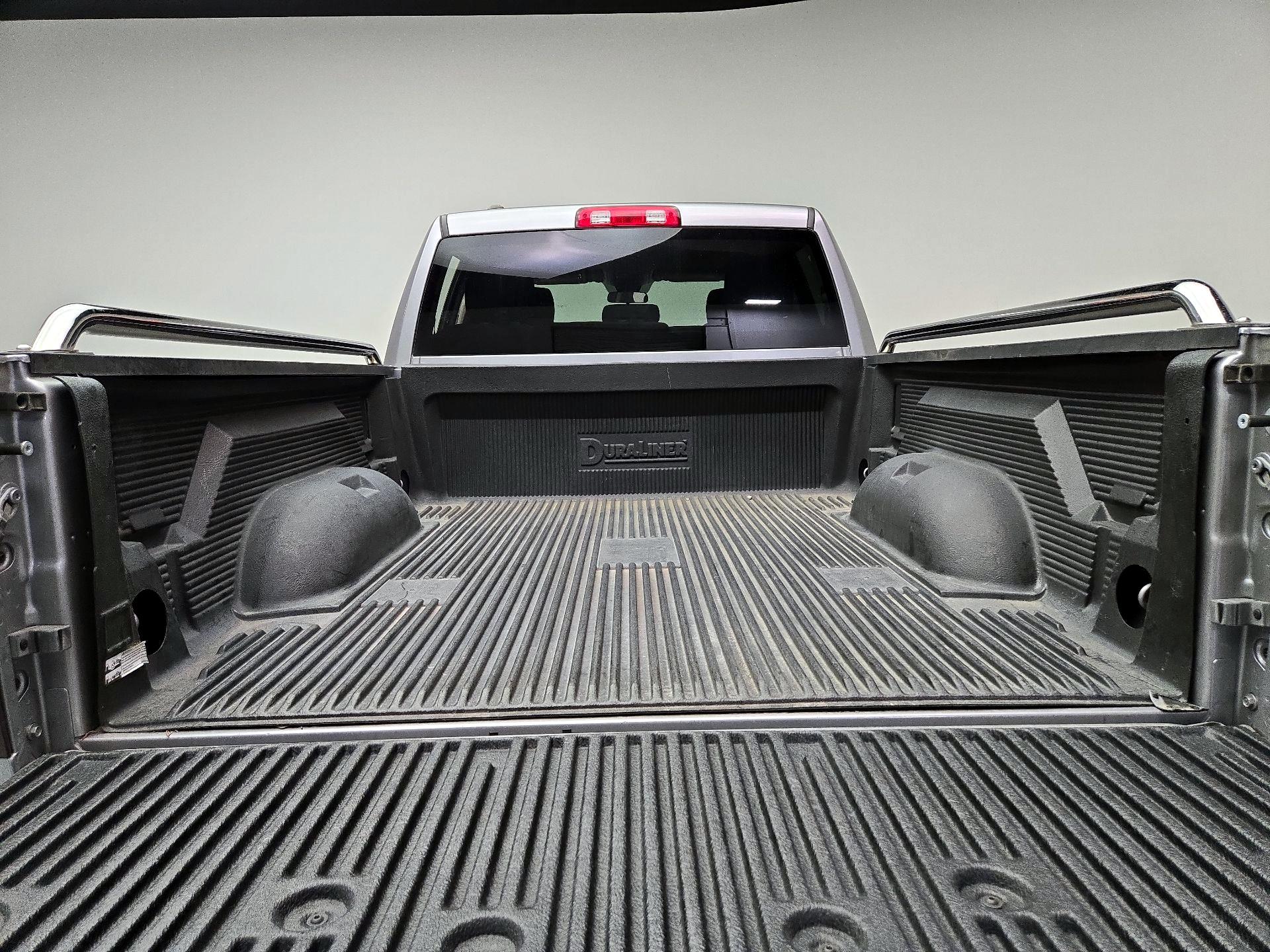 Thumbnail: 2022 RAM 1500 Classic - 20