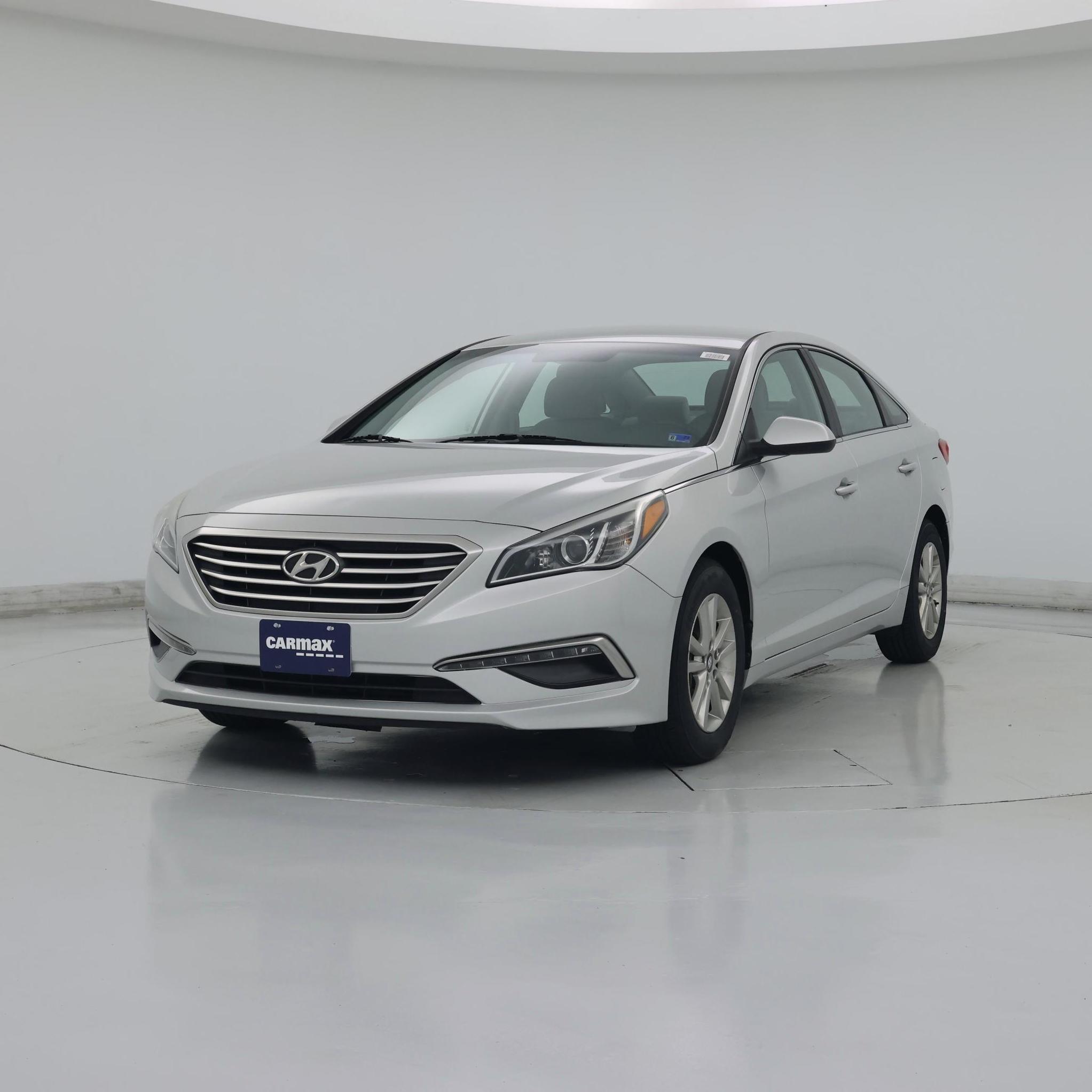 Thumbnail: 2015 Hyundai Sonata - 4