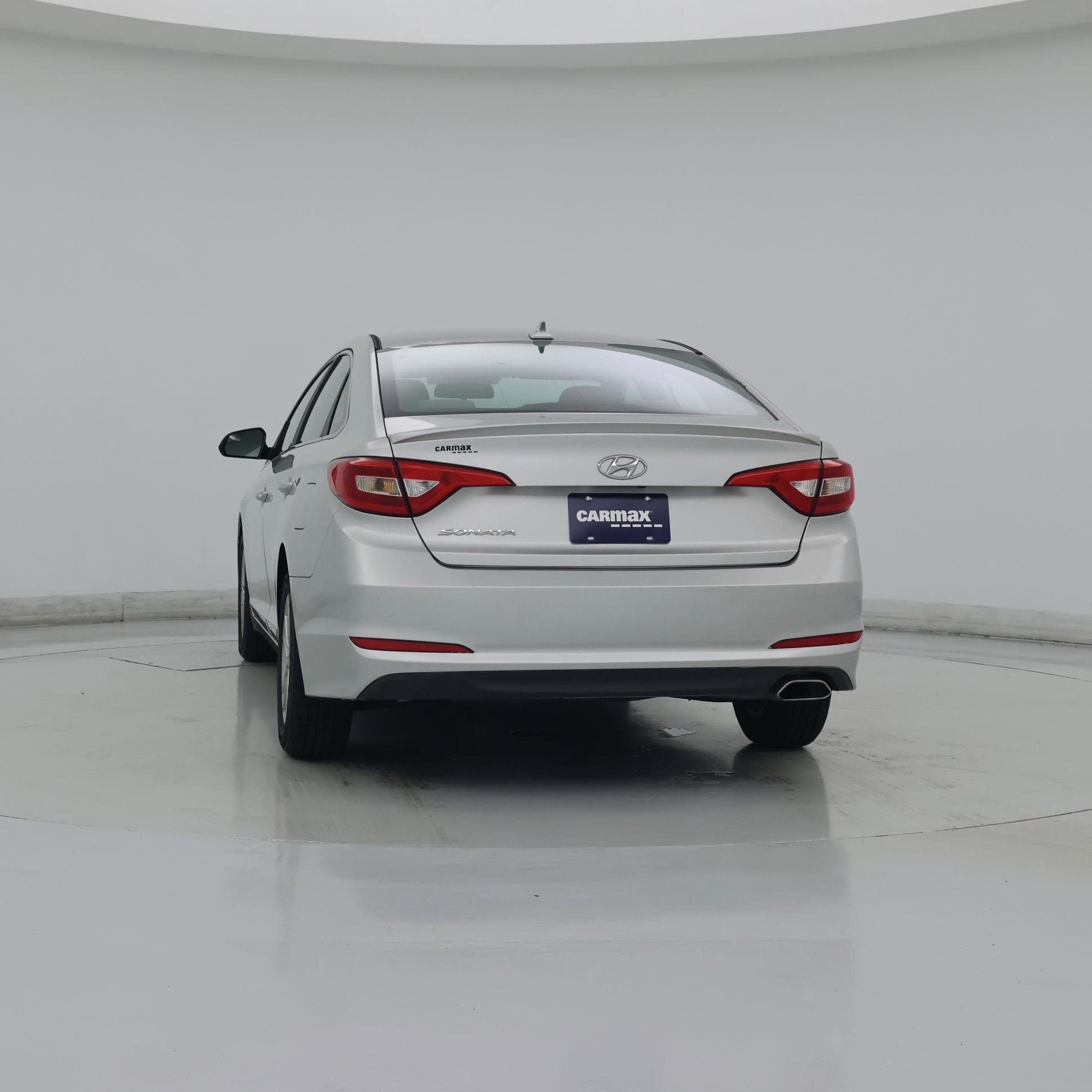 Thumbnail: 2015 Hyundai Sonata - 6