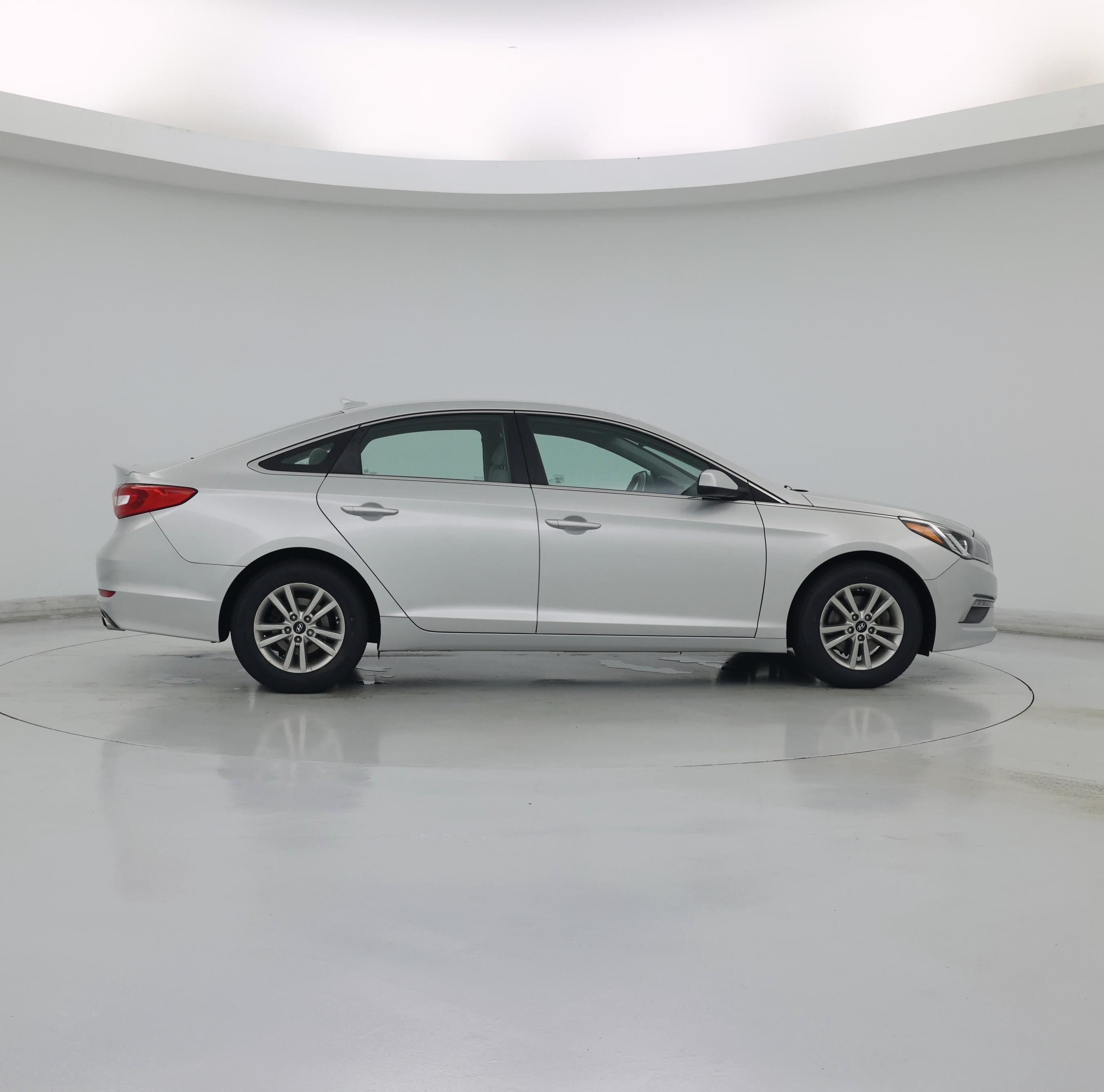 Thumbnail: 2015 Hyundai Sonata - 7