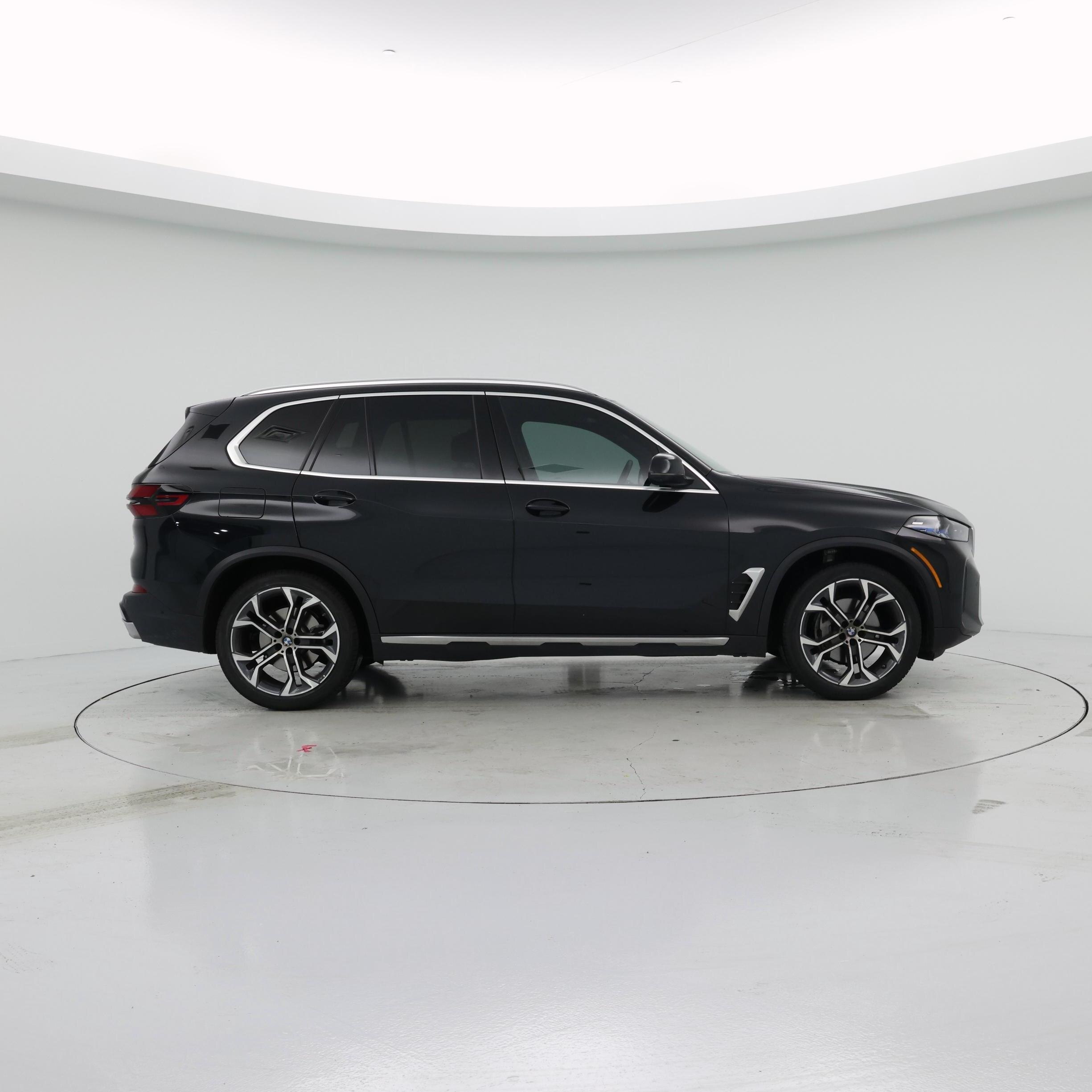 Thumbnail: 2025 BMW X5 - 7