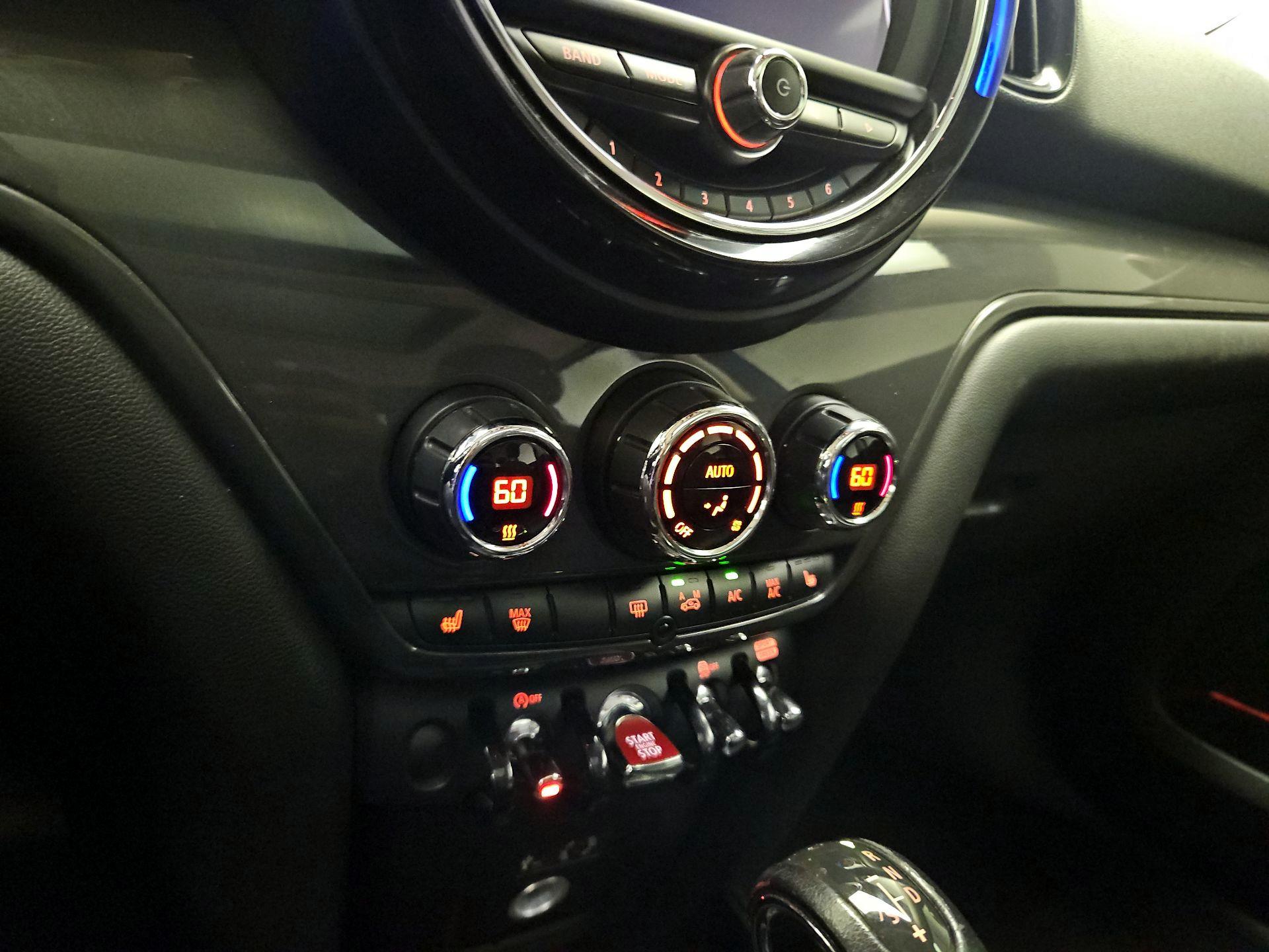 Thumbnail: 2018 MINI Cooper Countryman - 15