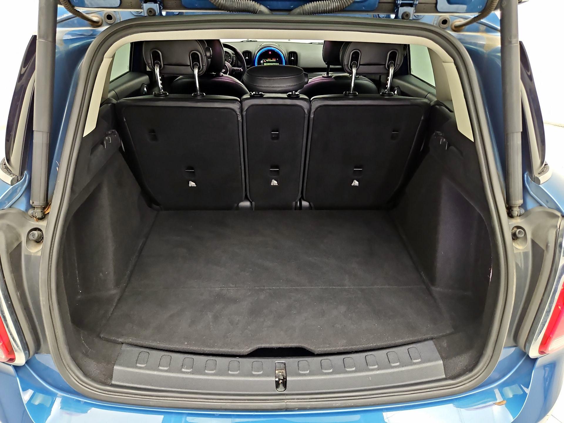 Thumbnail: 2018 MINI Cooper Countryman - 18