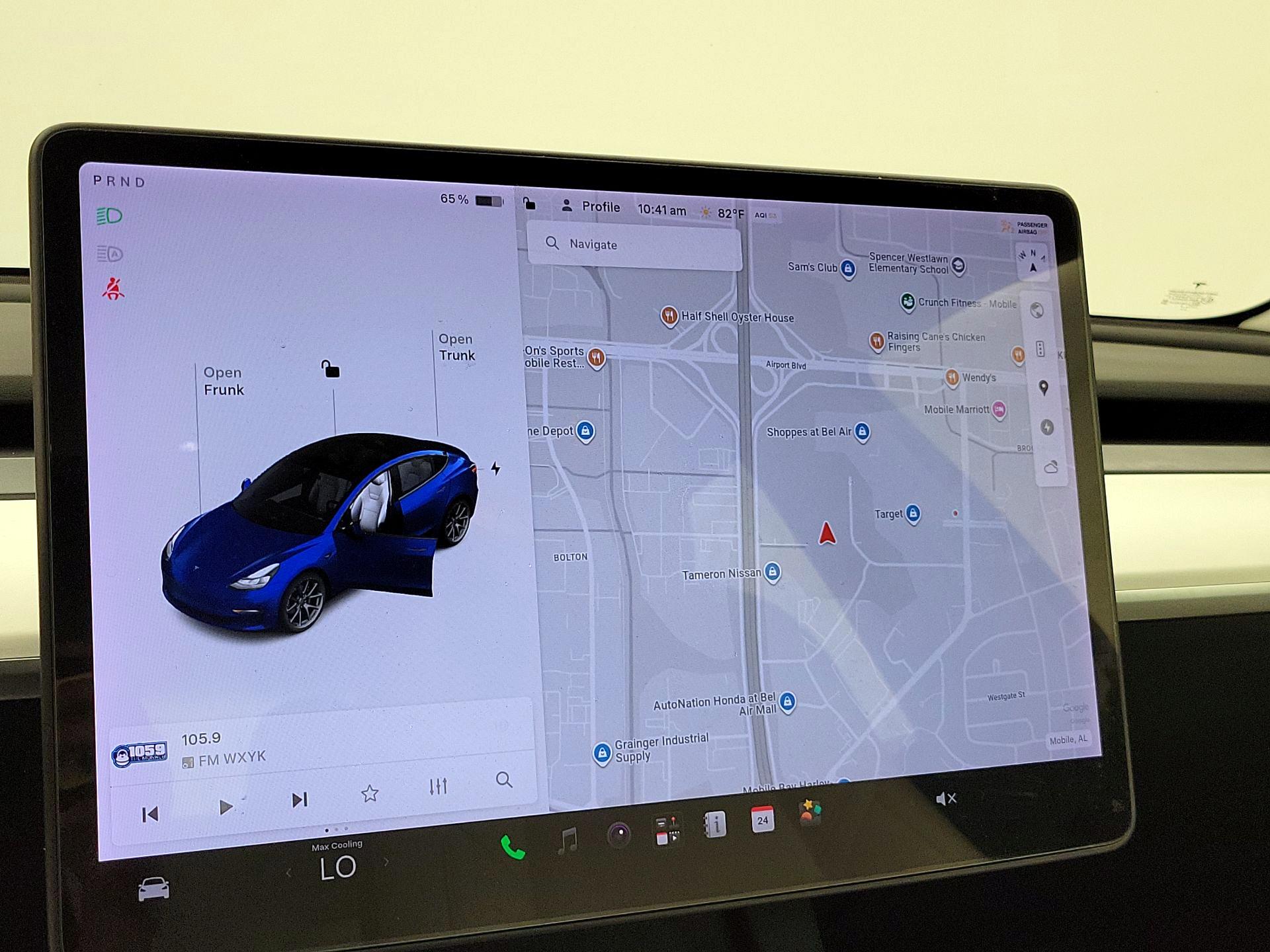 Thumbnail: 2021 Tesla Model 3 - 14
