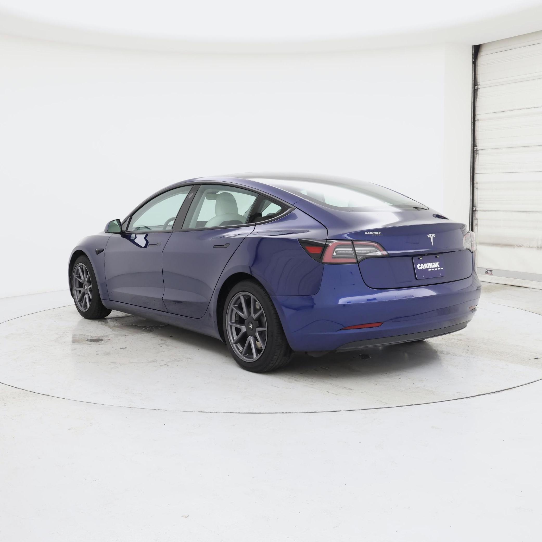 Thumbnail: 2021 Tesla Model 3 - 2