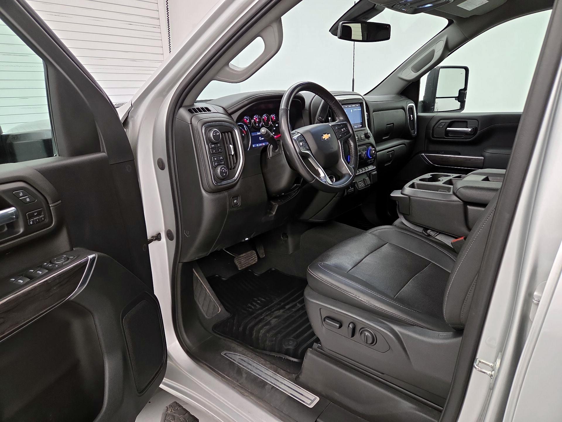 Thumbnail: 2021 Chevrolet Silverado 2500 - 11