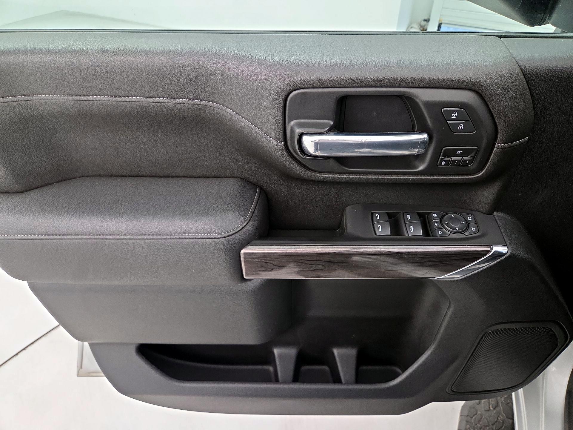 Thumbnail: 2021 Chevrolet Silverado 2500 - 12