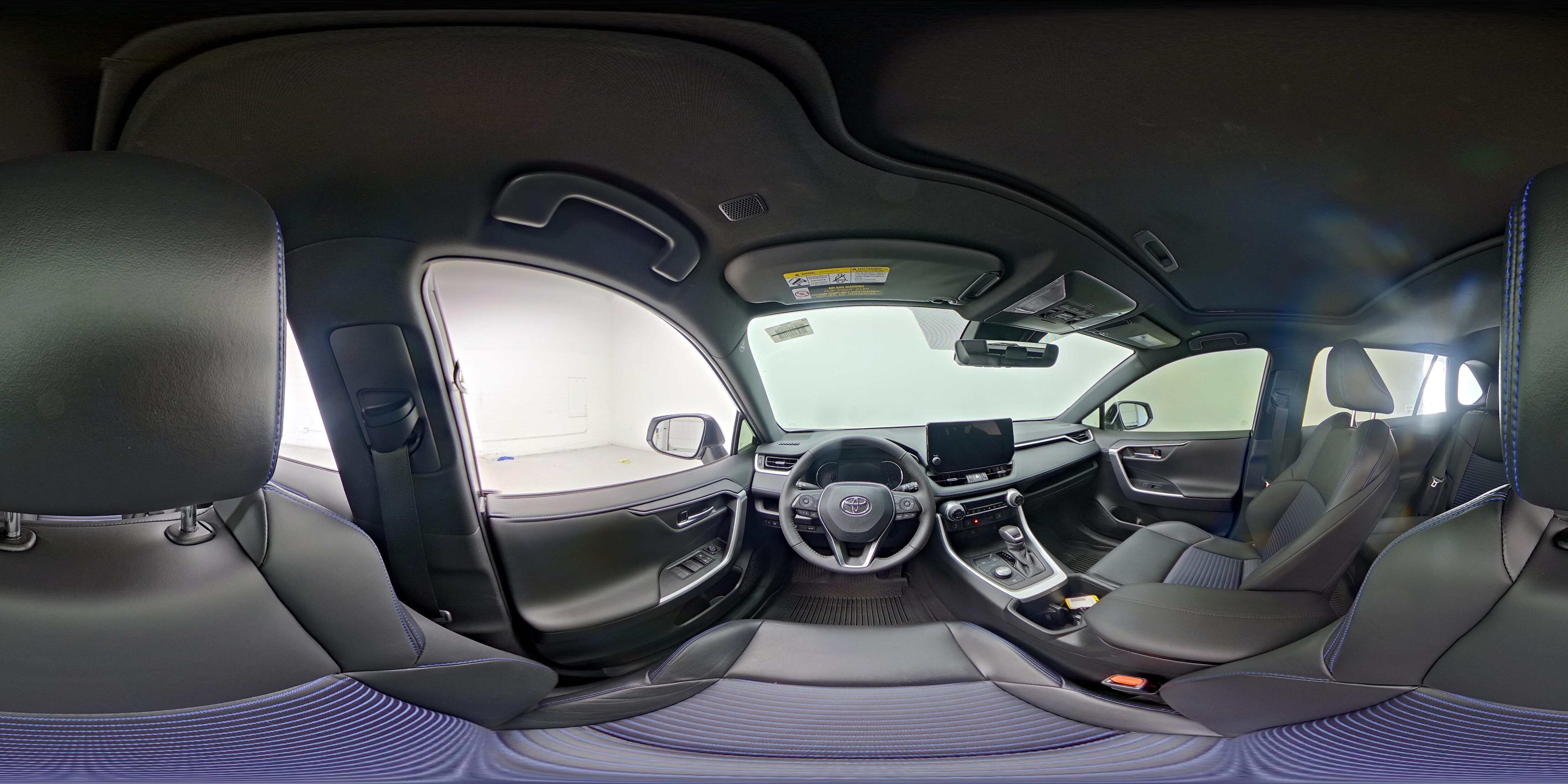 2024 Toyota RAV4 XSE - Photo 27