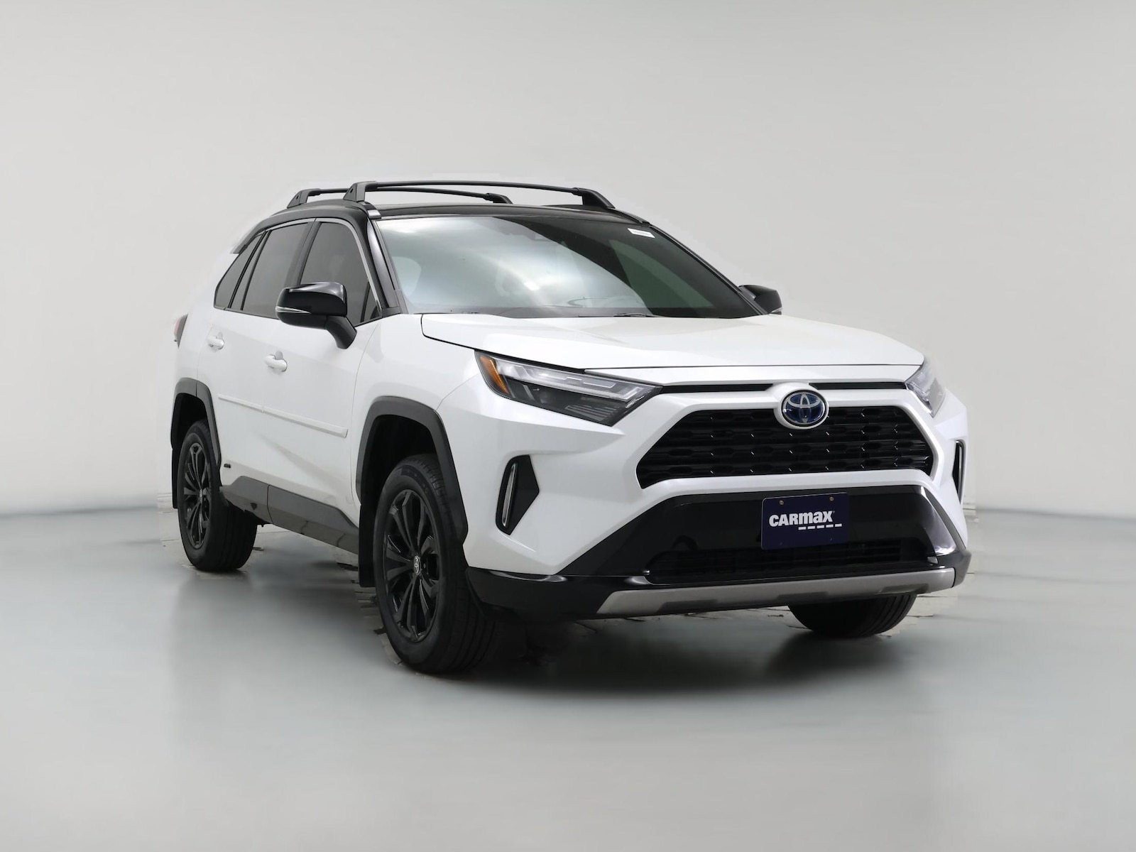 2024 Toyota RAV4 XSE - Photo 1