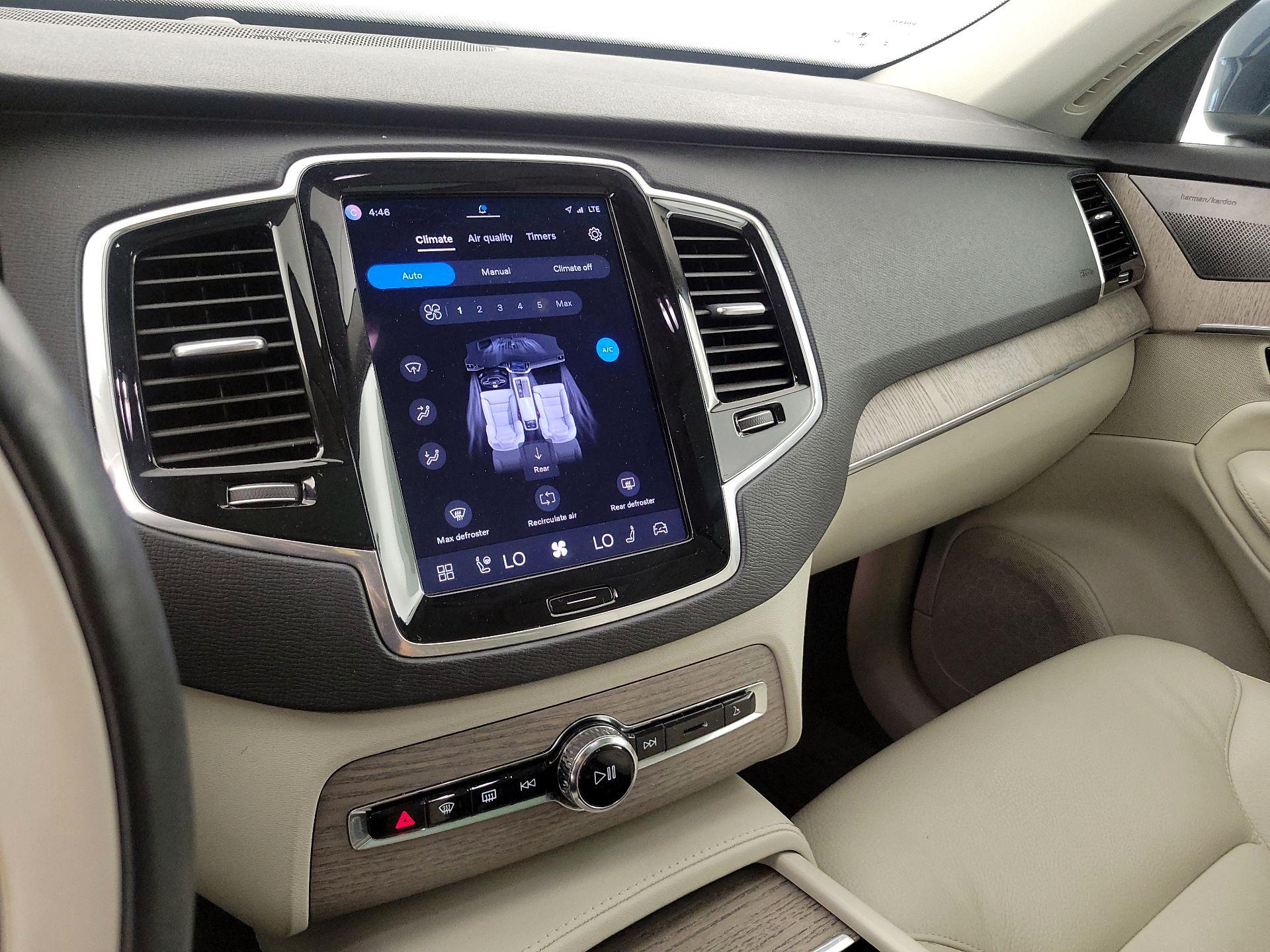 Thumbnail: 2024 Volvo XC90 - 17