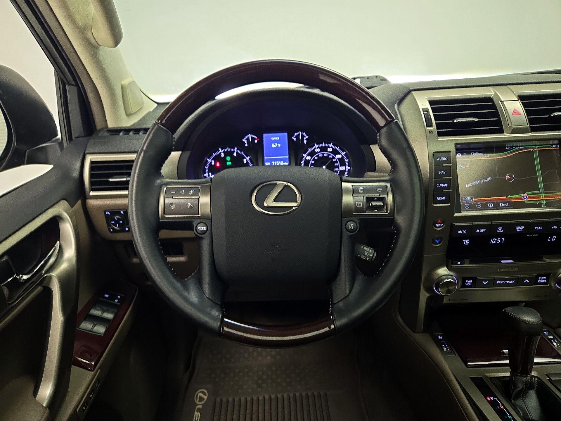 Thumbnail: 2019 Lexus GX - 10