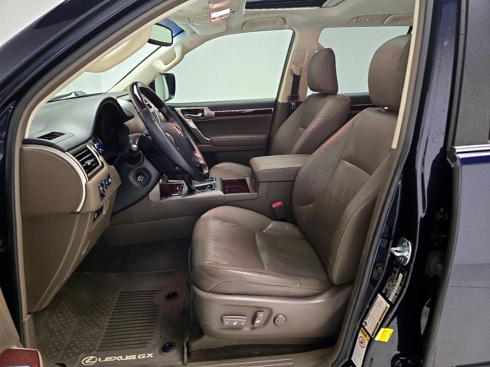 2019 Lexus GX Base - Photo 12