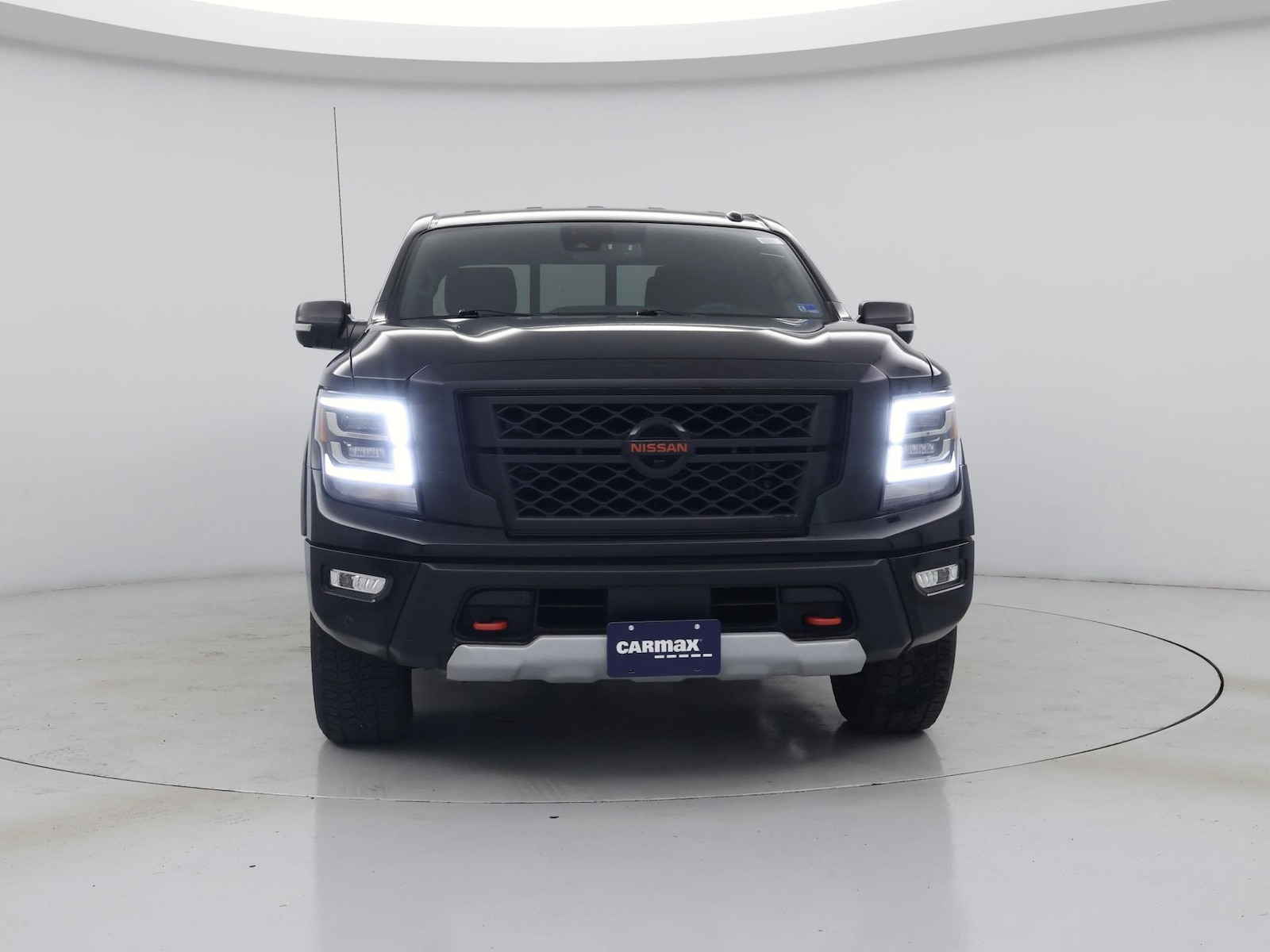 2021 Nissan Titan PRO-4X - Photo 6