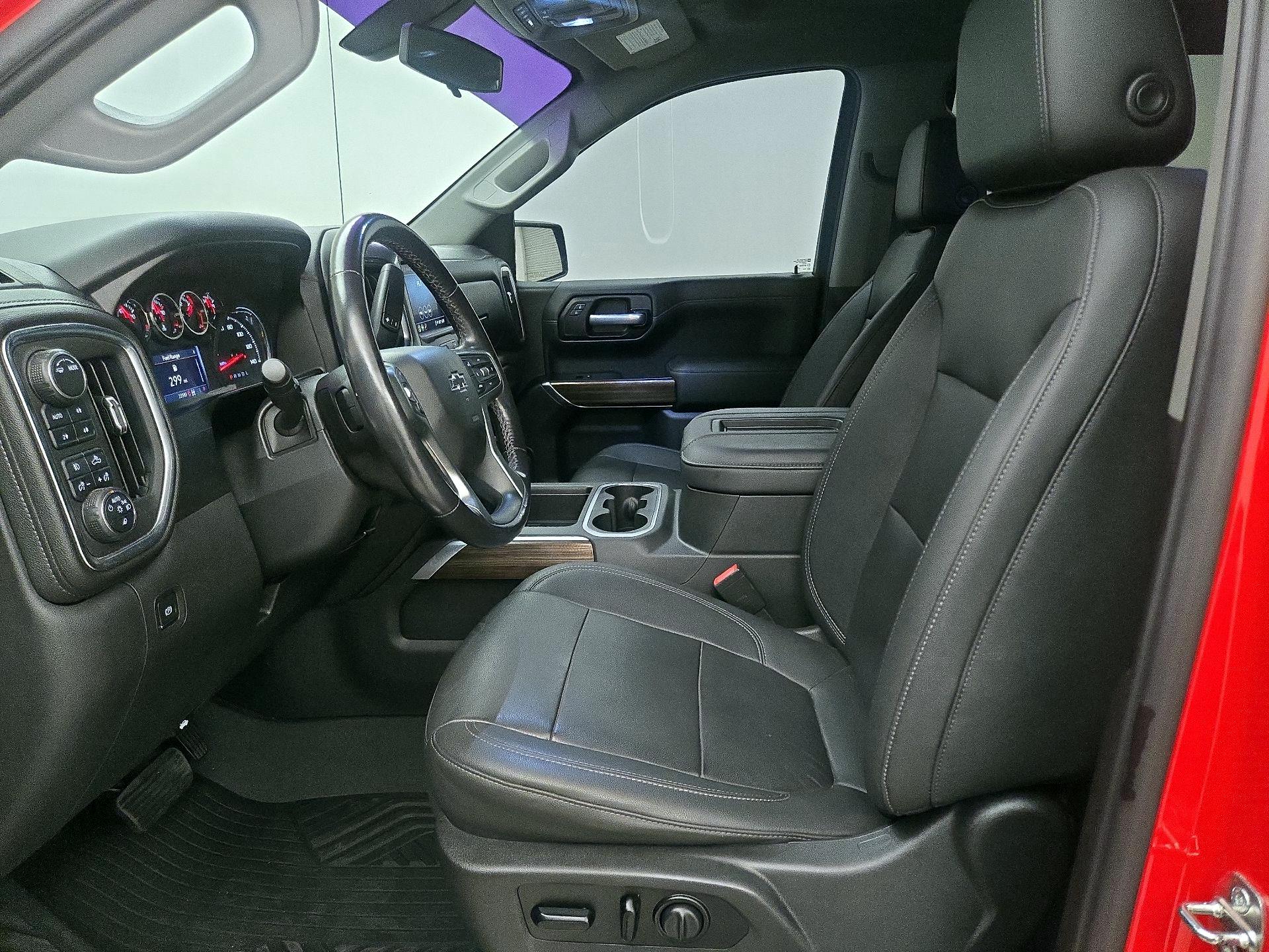 Thumbnail: 2021 Chevrolet Silverado 1500 - 11