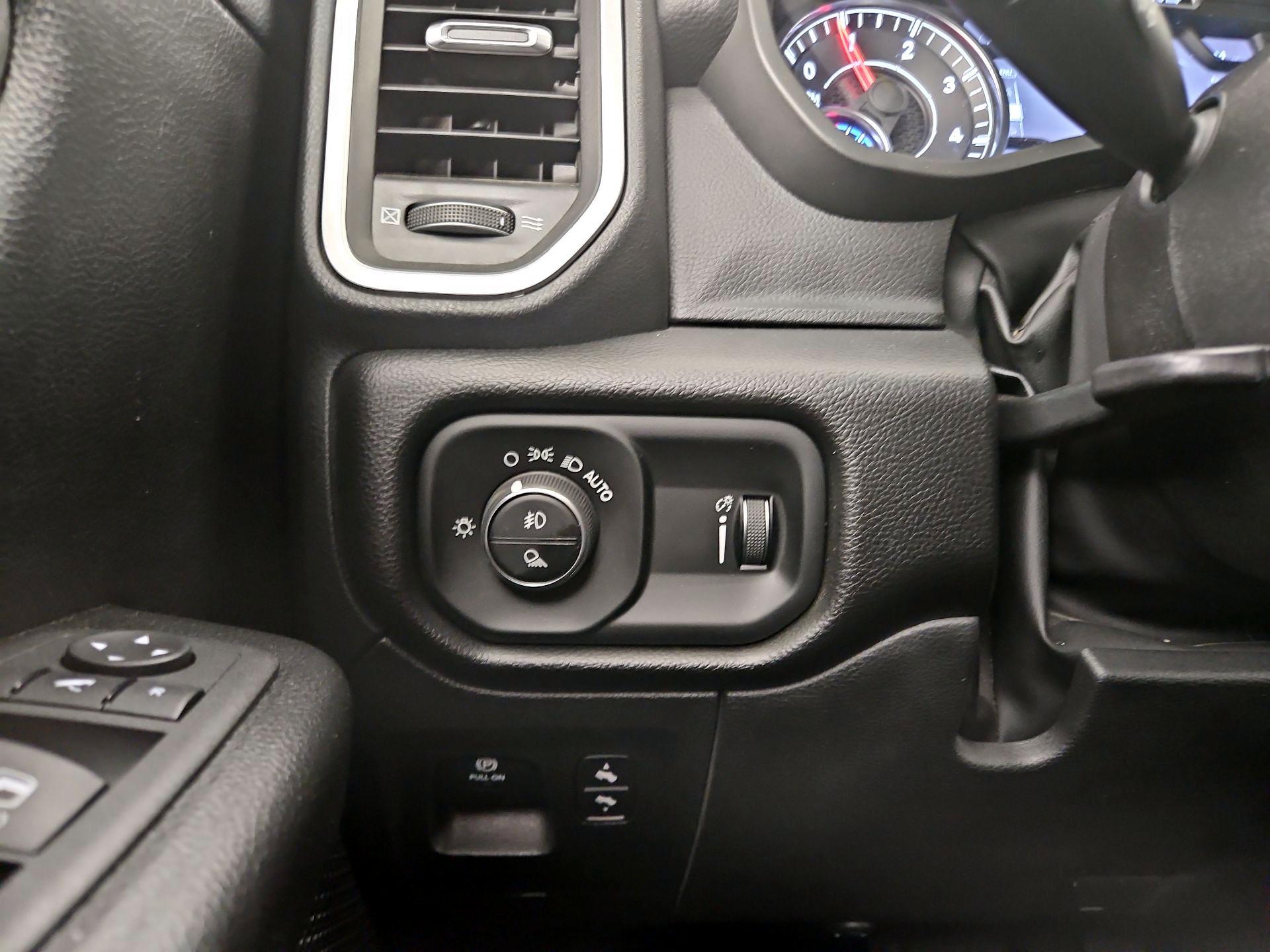 Thumbnail: 2022 RAM 1500 - 13