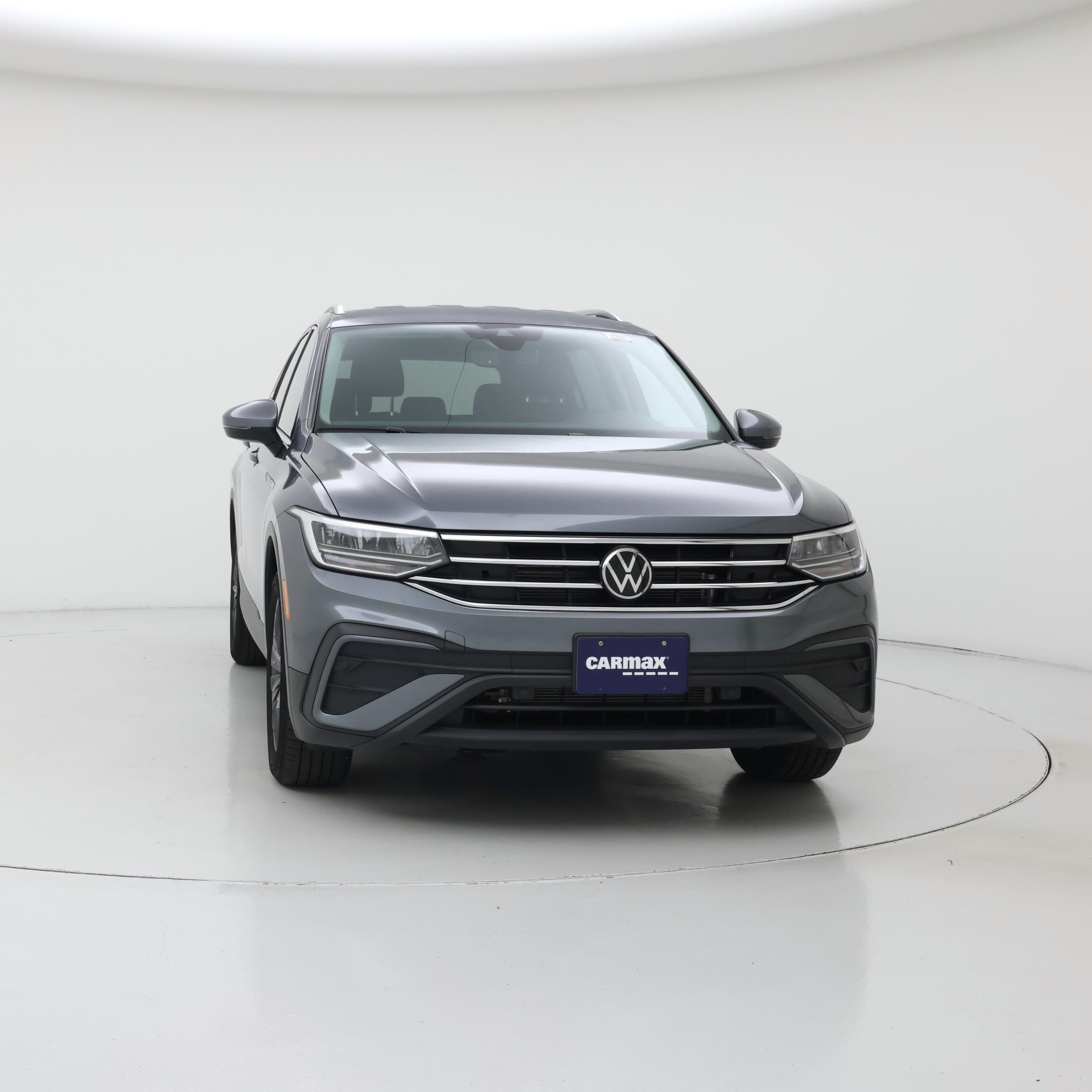 Thumbnail: 2022 Volkswagen Tiguan - 5