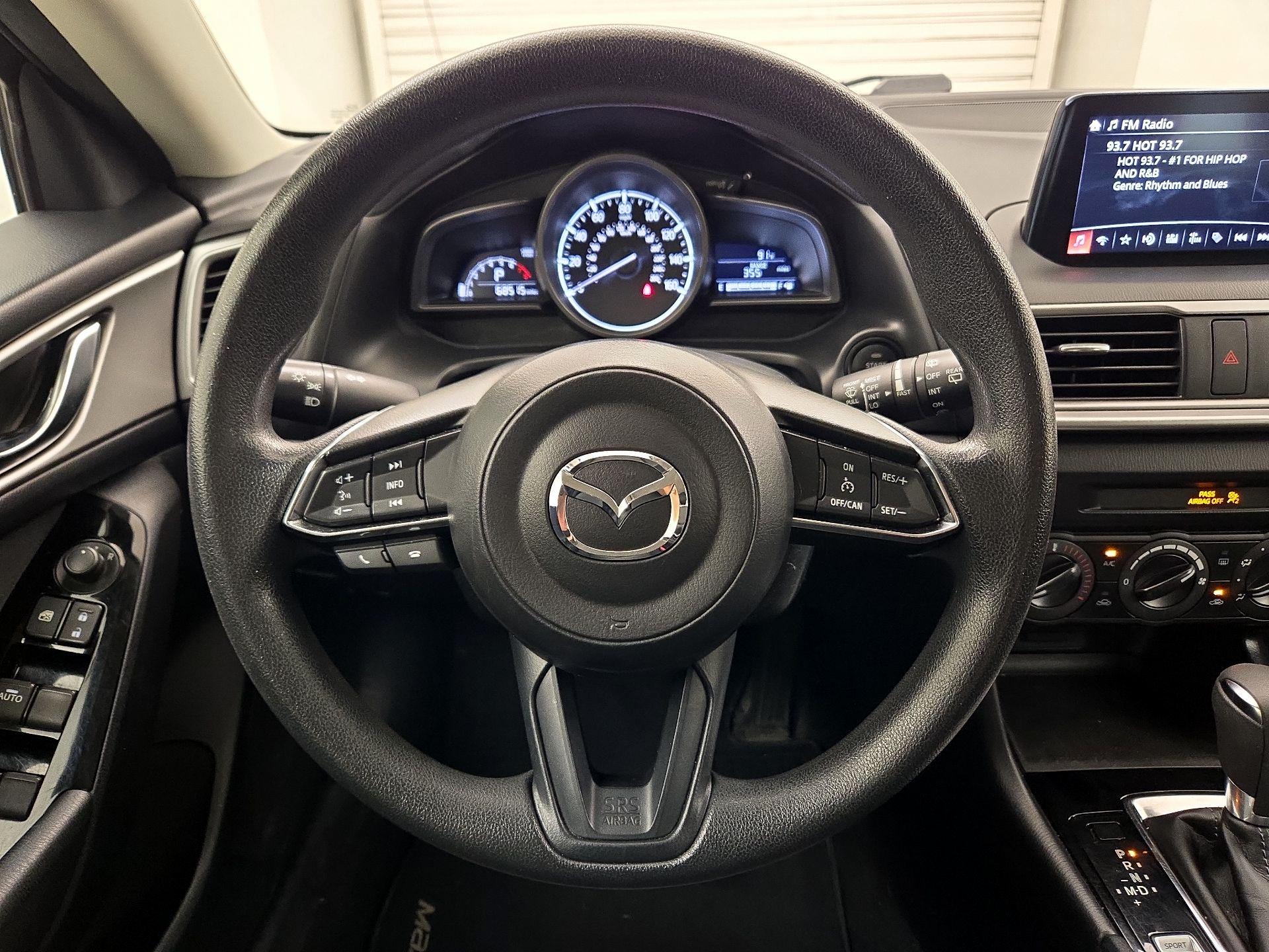 Thumbnail: 2017 Mazda Mazda3 - 10