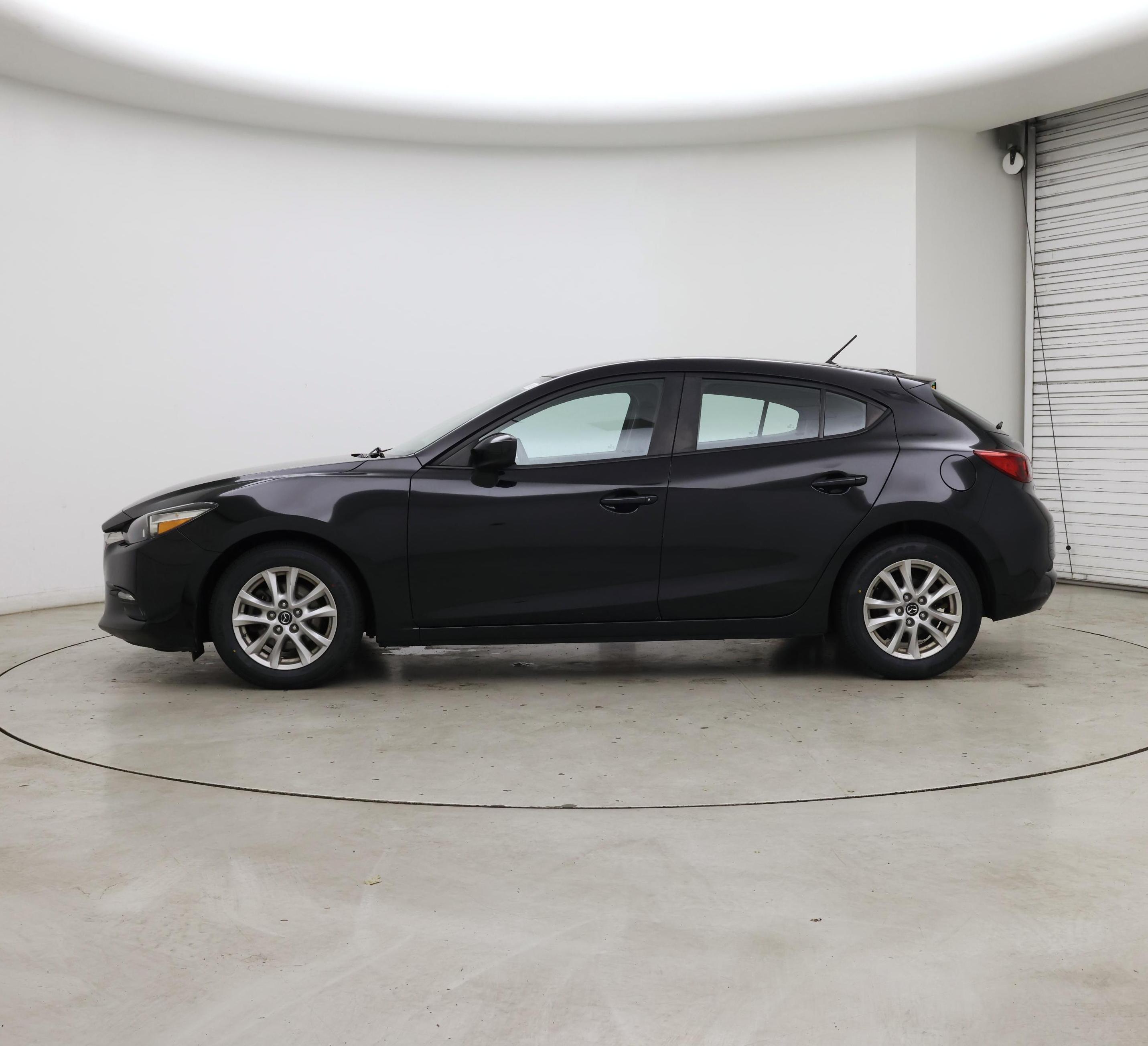 Thumbnail: 2017 Mazda Mazda3 - 3