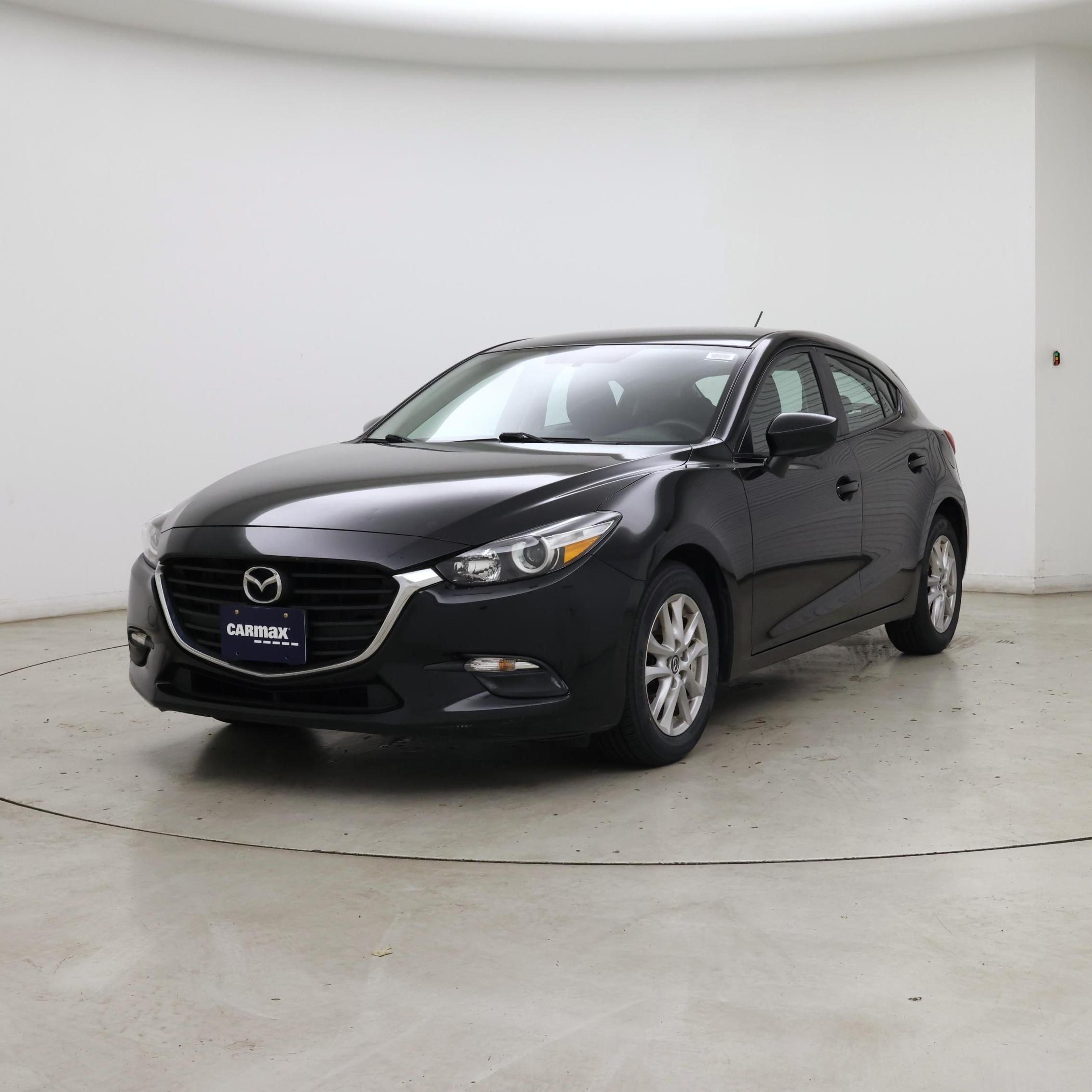 Thumbnail: 2017 Mazda Mazda3 - 4