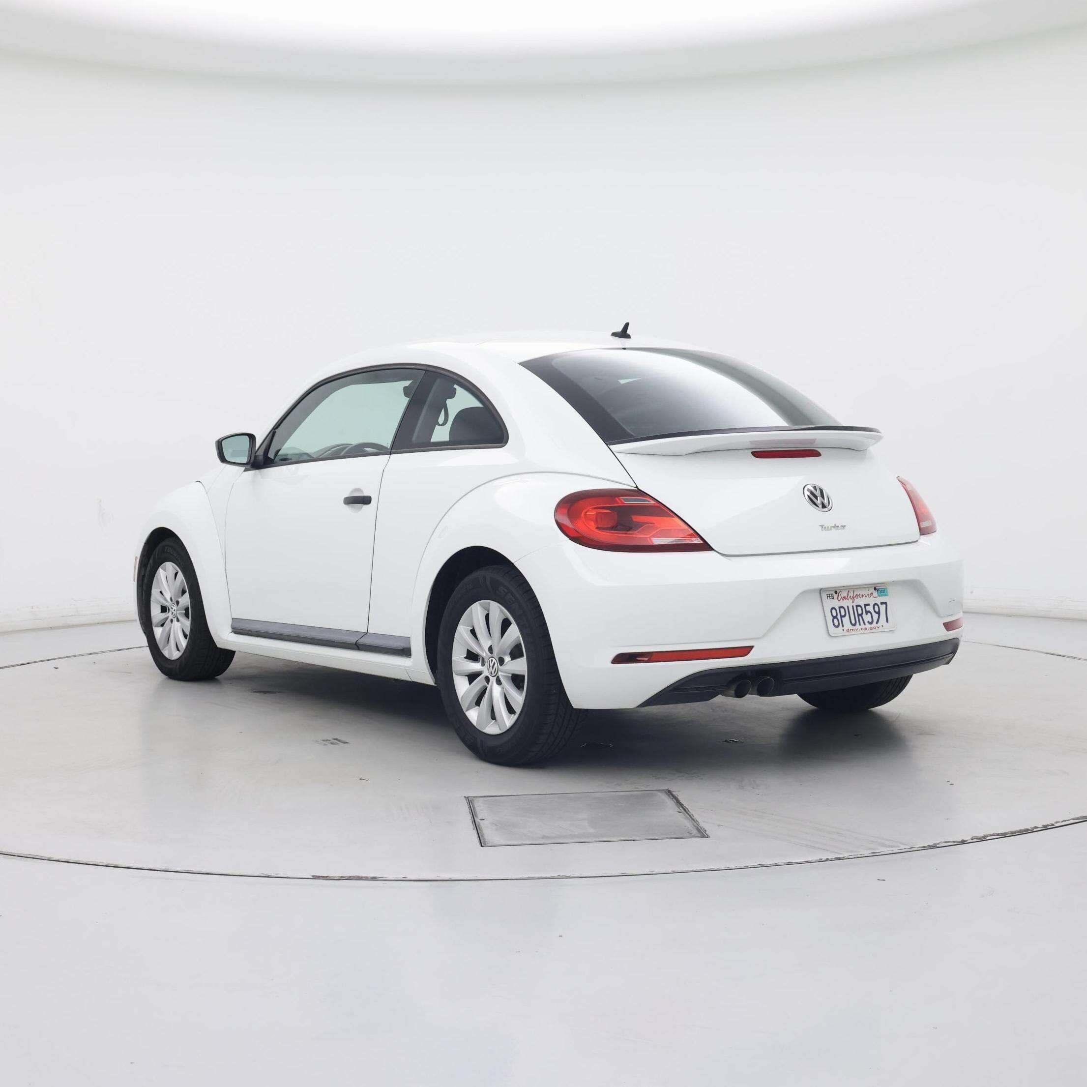 Thumbnail: 2017 Volkswagen Beetle - 2
