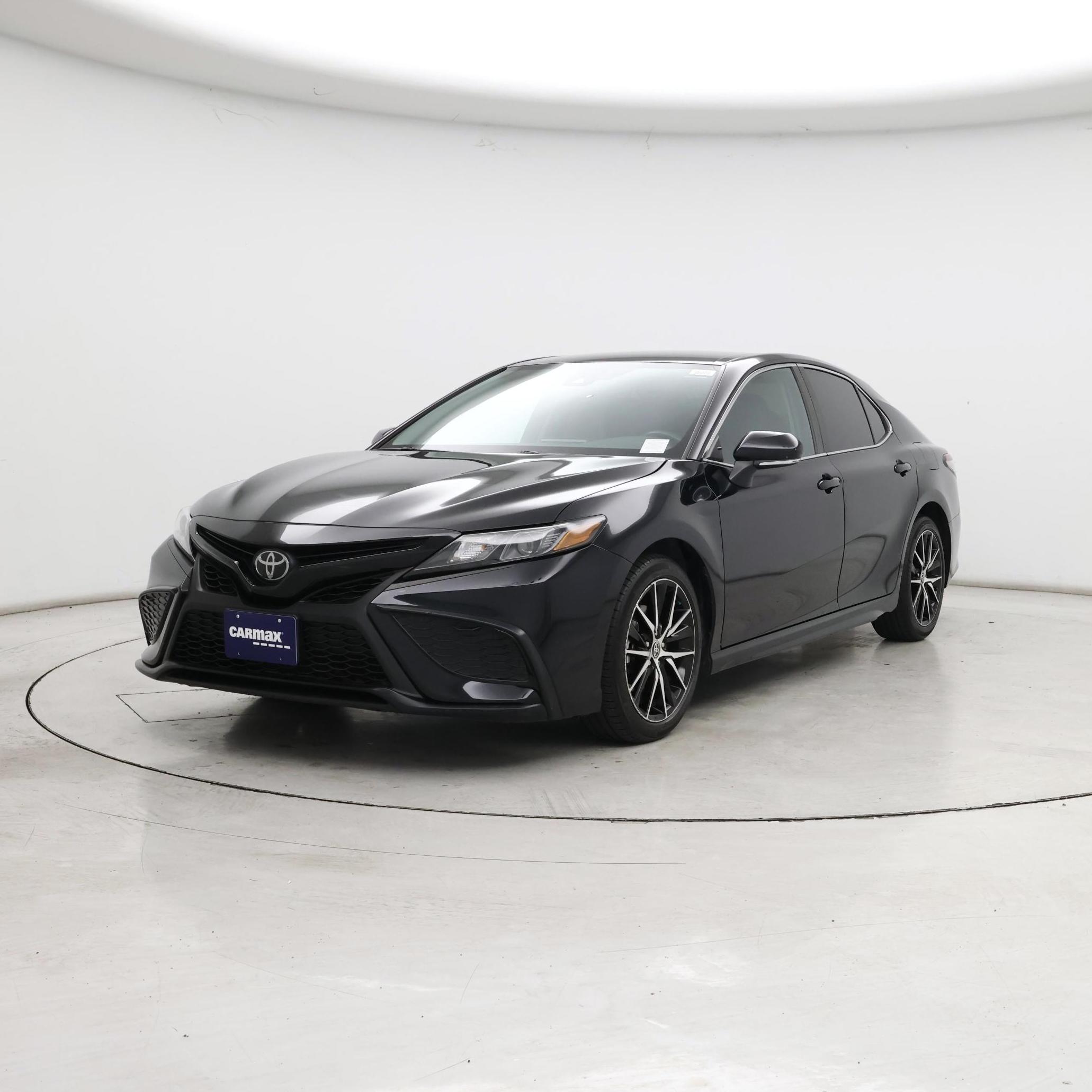 Thumbnail: 2023 Toyota Camry - 4