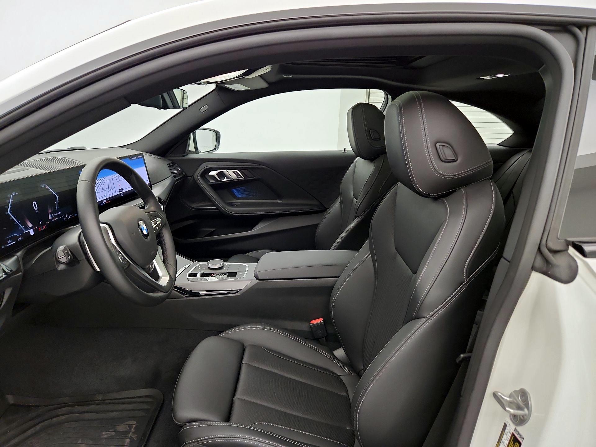 Thumbnail: 2023 BMW 2 Series - 11