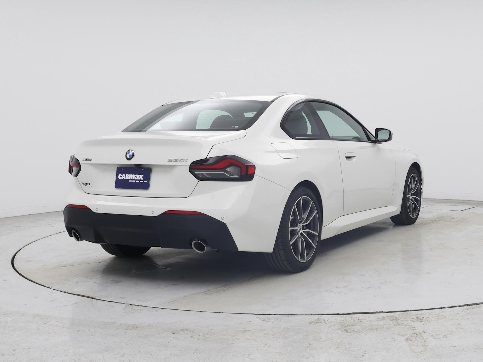 2023 BMW 2 Series 230i - Photo 9