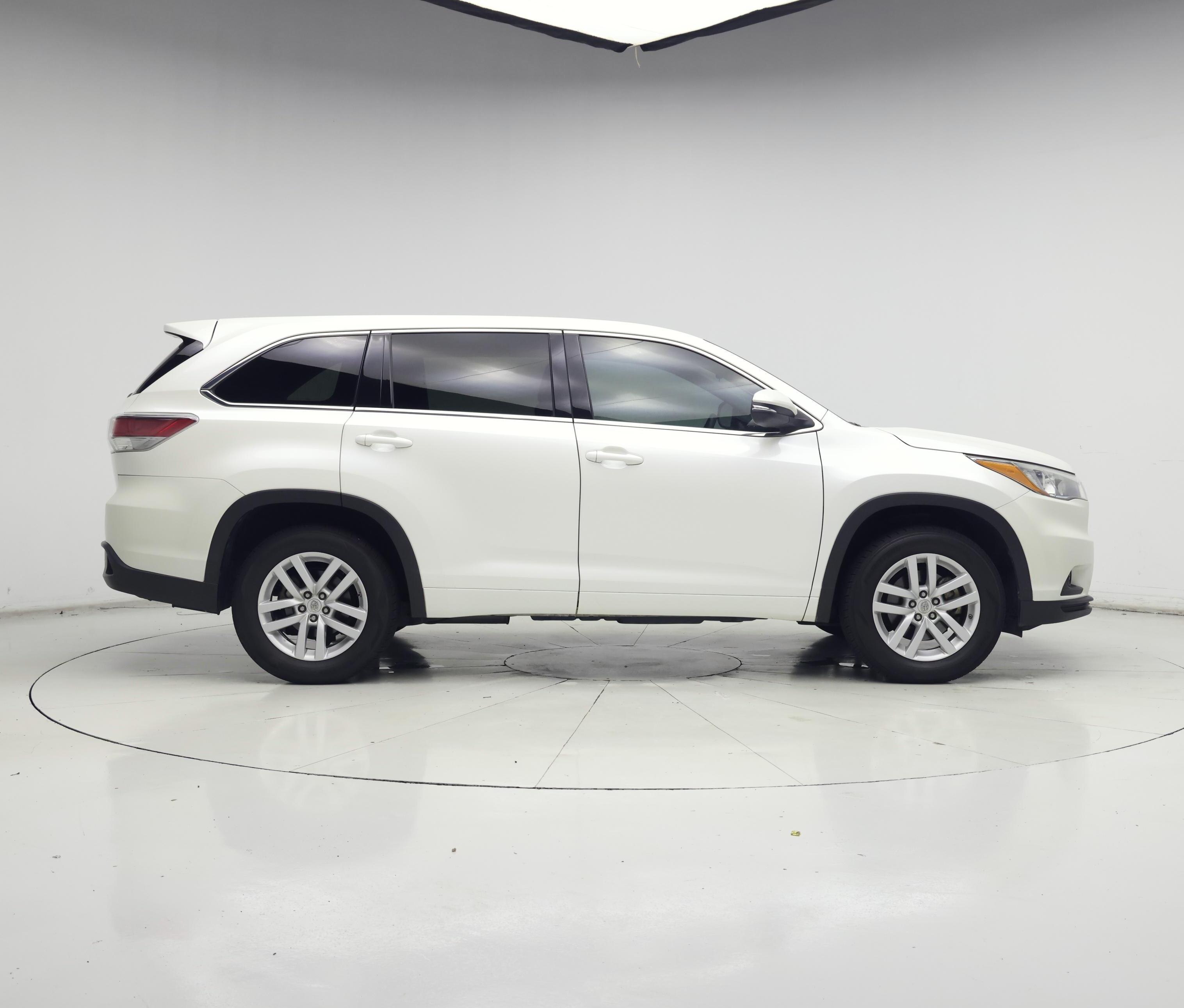 Thumbnail: 2015 Toyota Highlander - 7