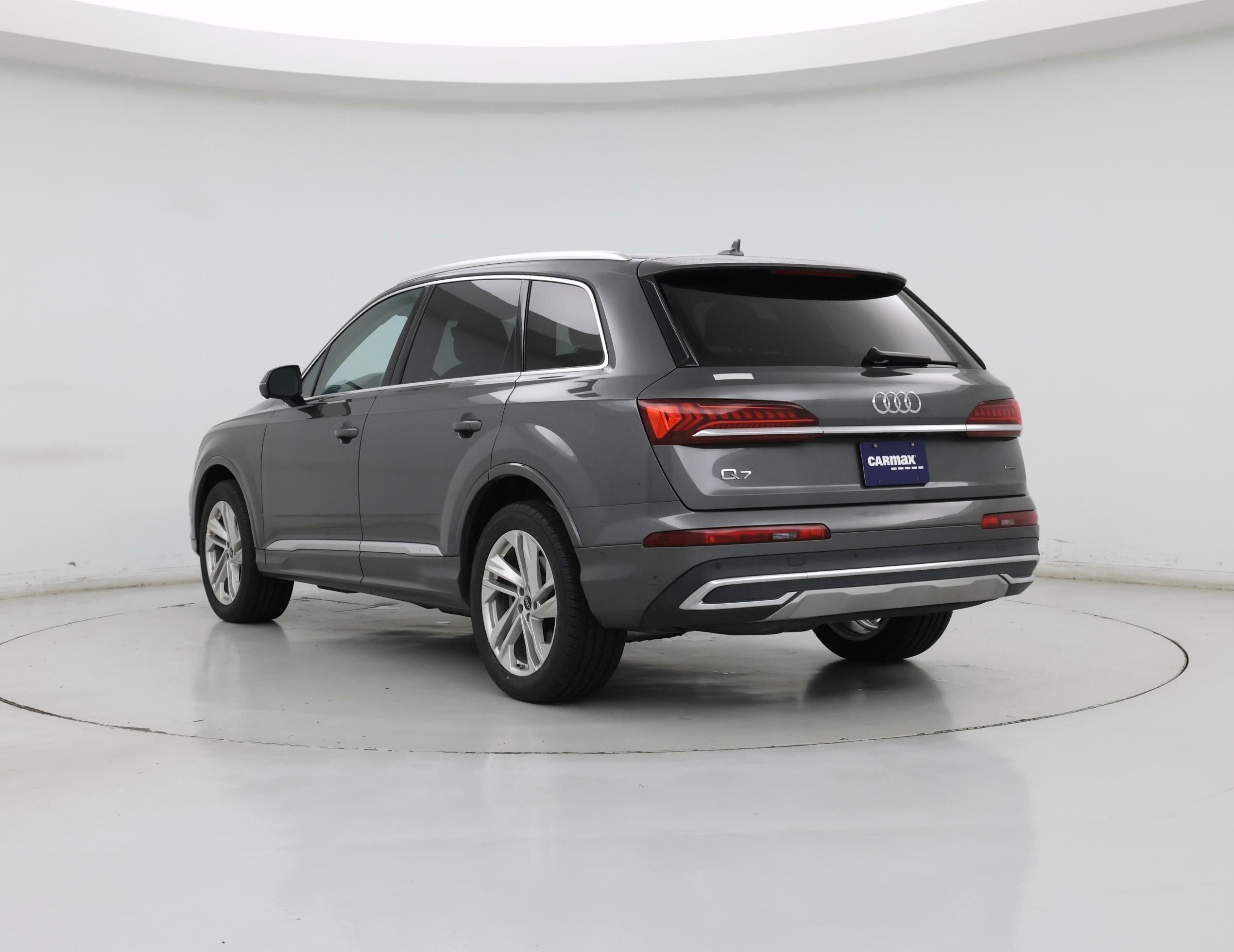 Thumbnail: 2022 Audi Q7 - 2