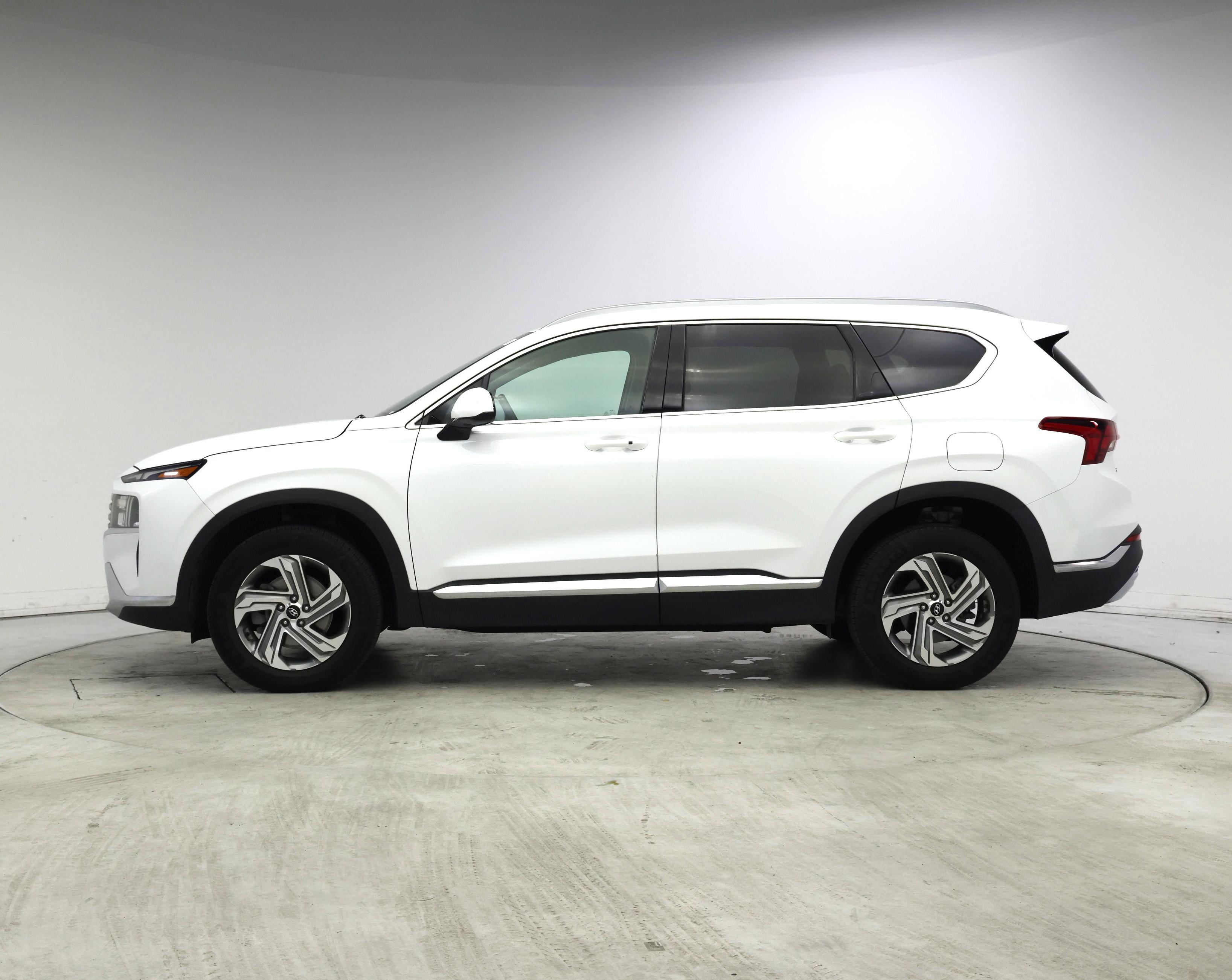 Thumbnail: 2022 Hyundai Santa Fe - 3