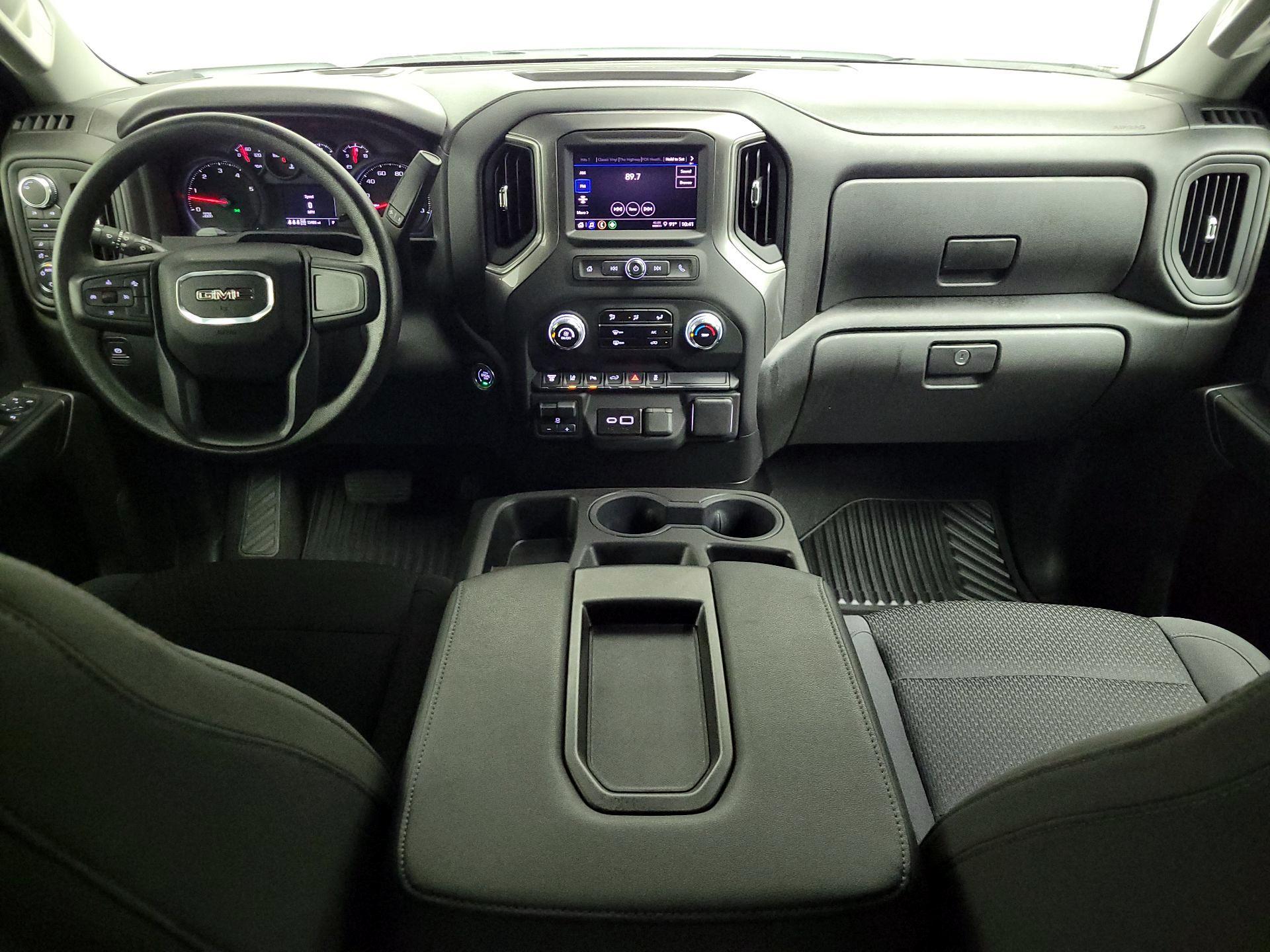 Thumbnail: 2025 GMC Sierra 3500 - 9