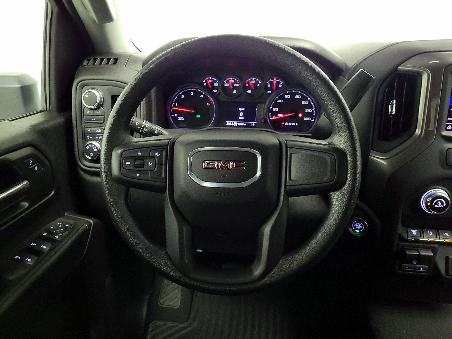 Thumbnail: 2025 GMC Sierra 3500 - 10
